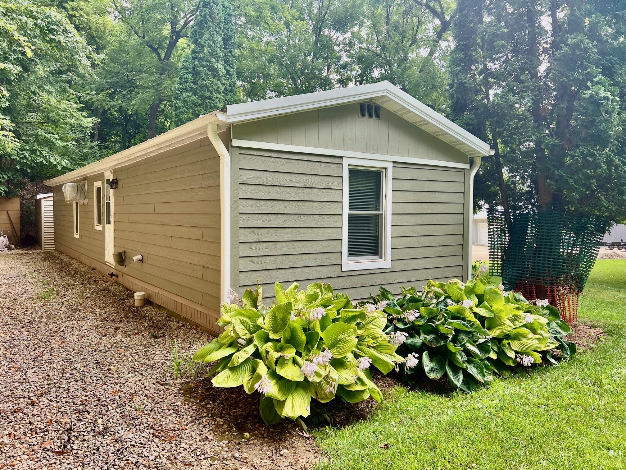 2632 Northern Pike, Lansing, IA, 52151 MLS 1846229 Edina Realty