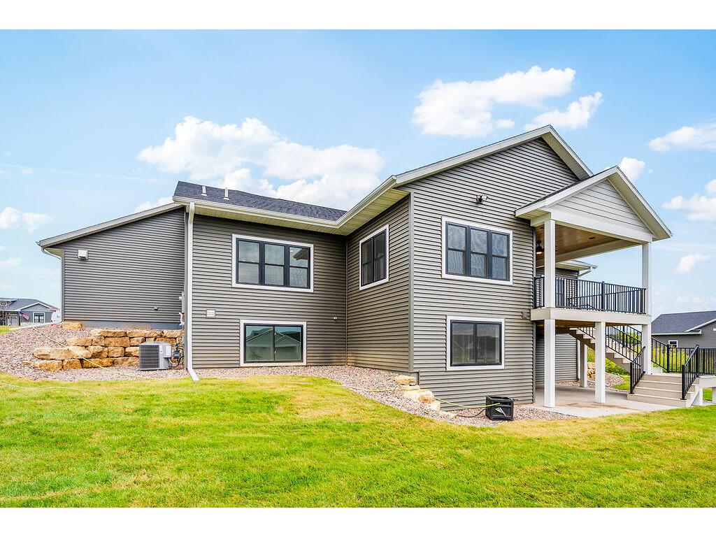 264 Southern Holmen WI 54636 1943560 image20