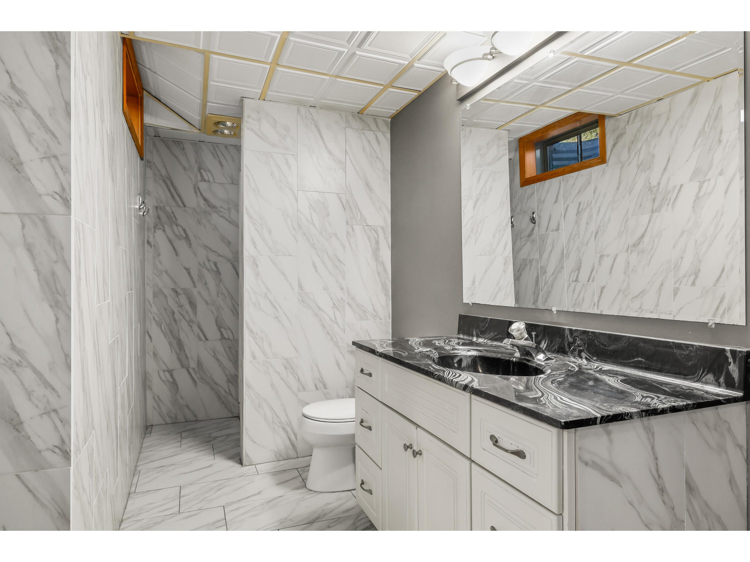 2641 13th La Crosse WI 54601 1954197 image22