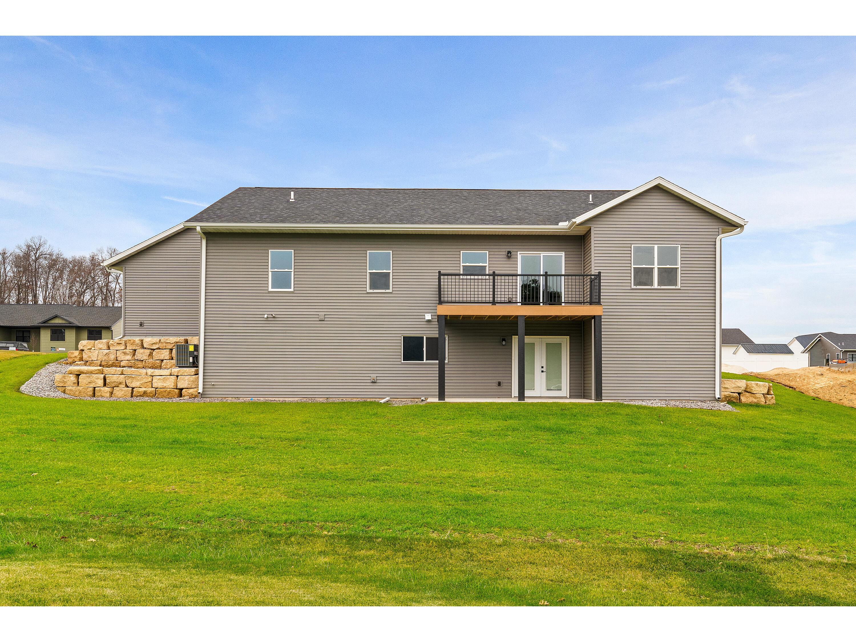 270 Southern Holmen WI 54636 1943997 image24