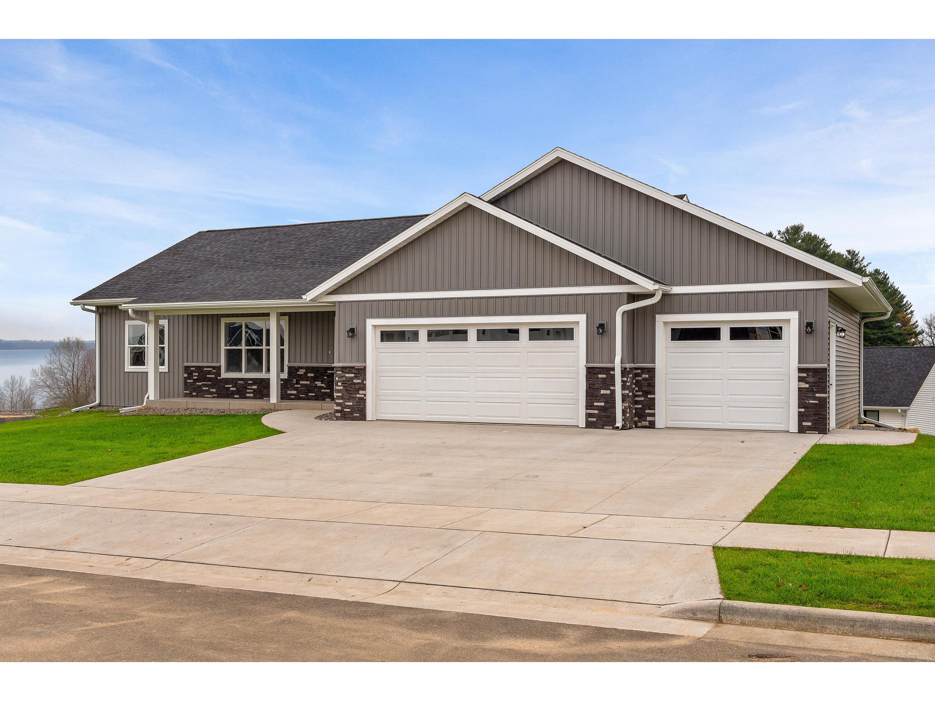 270 Southern Holmen WI 54636 1943997 image3