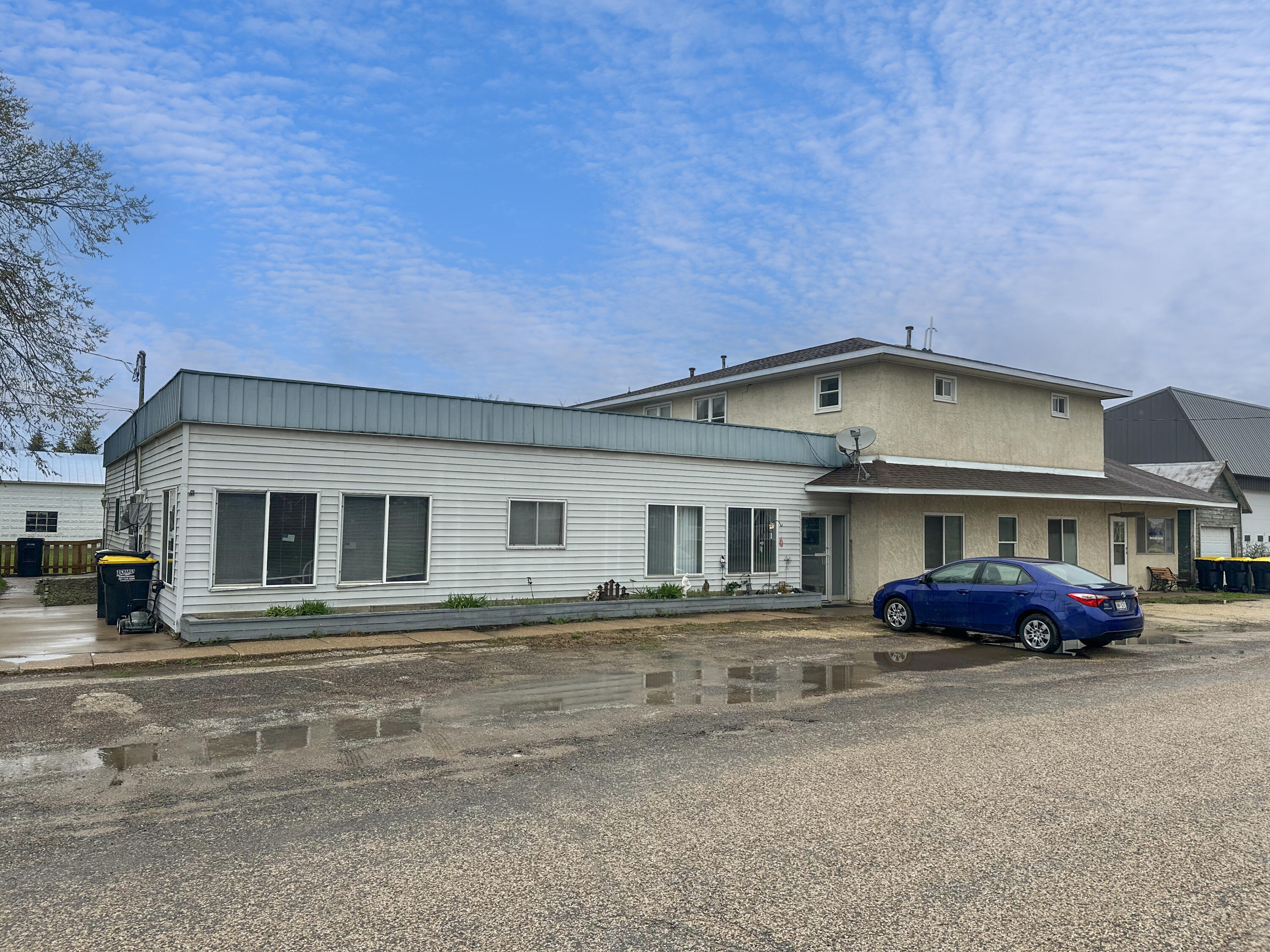 271 Main New Albin IA 52160 1920544 image1