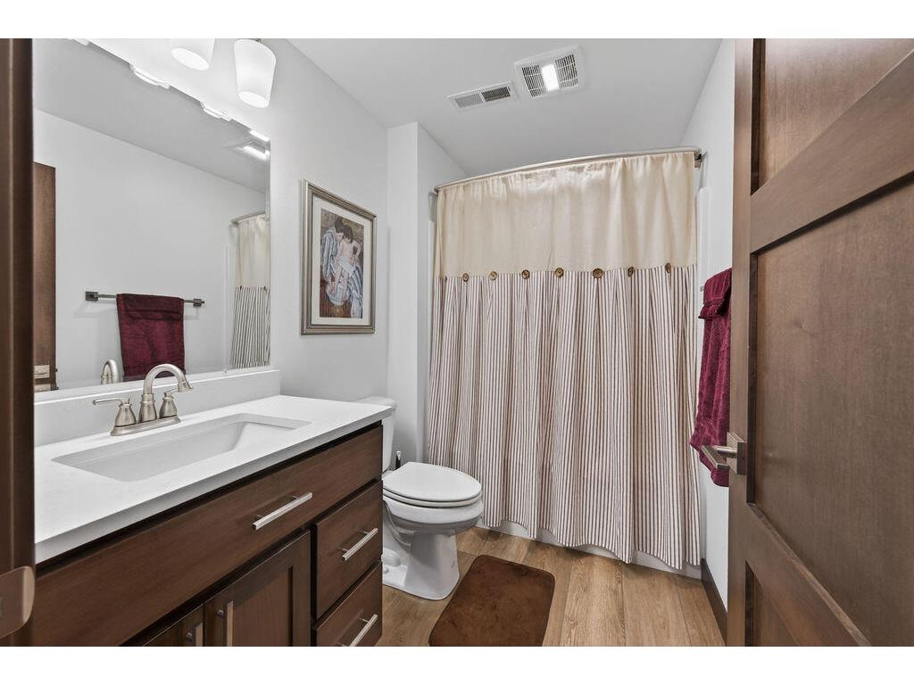 2720 Beyer Holmen WI 54650 1960135 image38