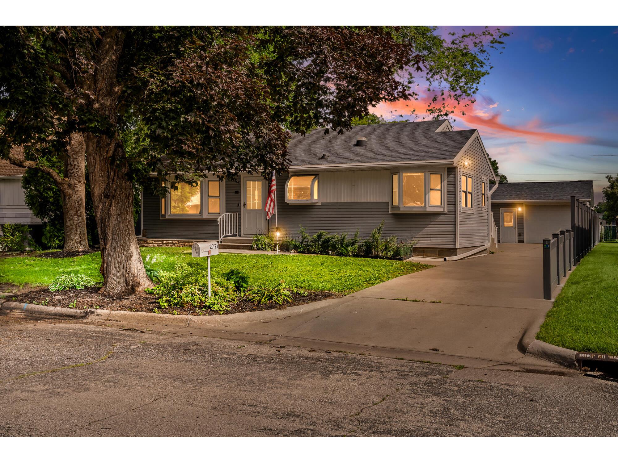 2721 Ray La Crosse WI 54601 1970409 image1