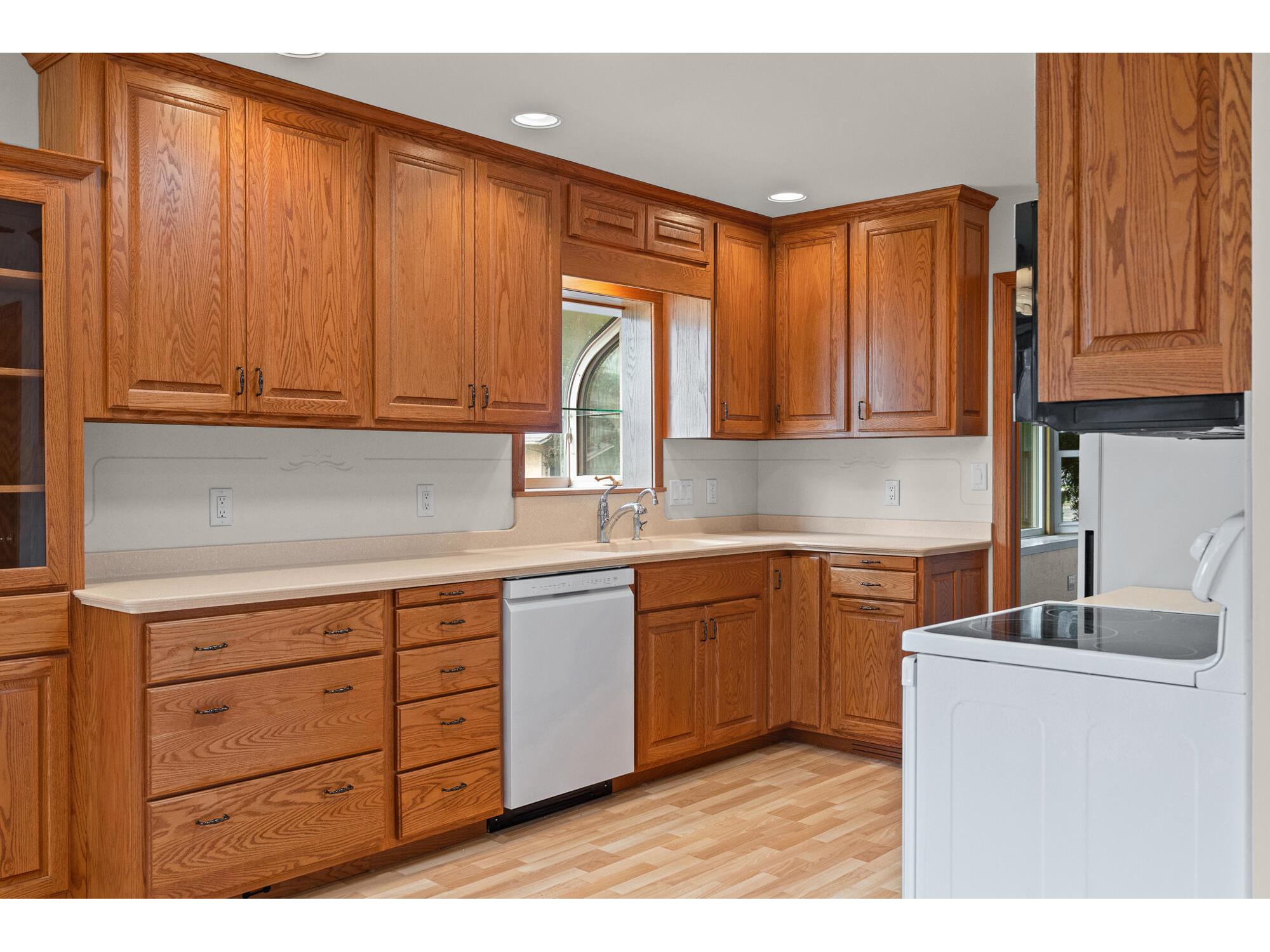 2721 Ray La Crosse WI 54601 1970409 image13