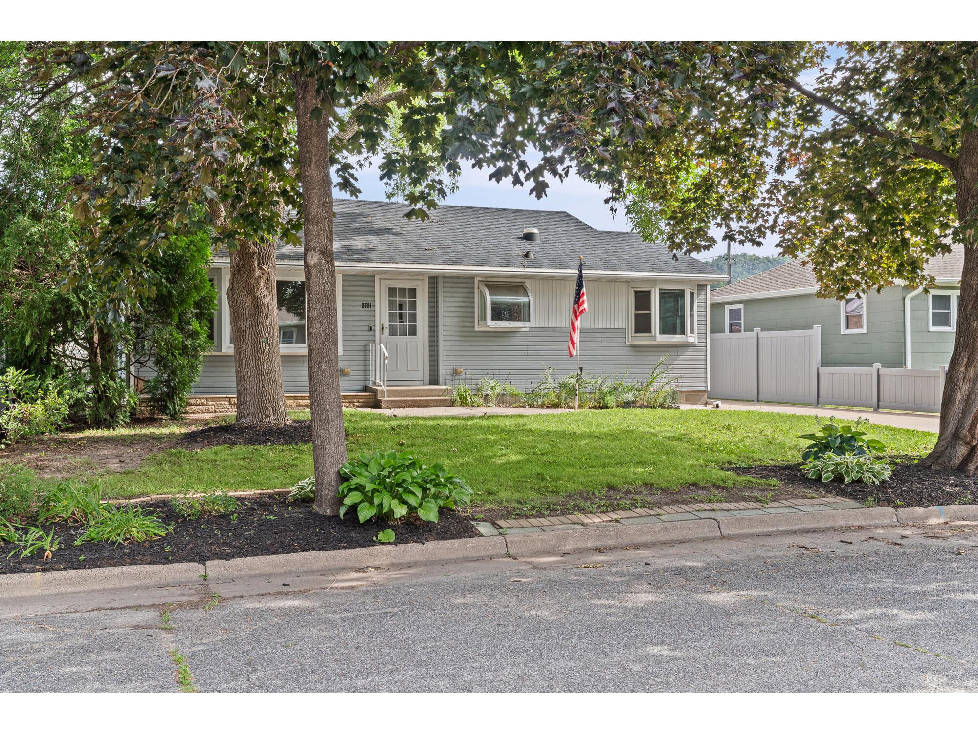 2721 Ray La Crosse WI 54601 1970409 image3