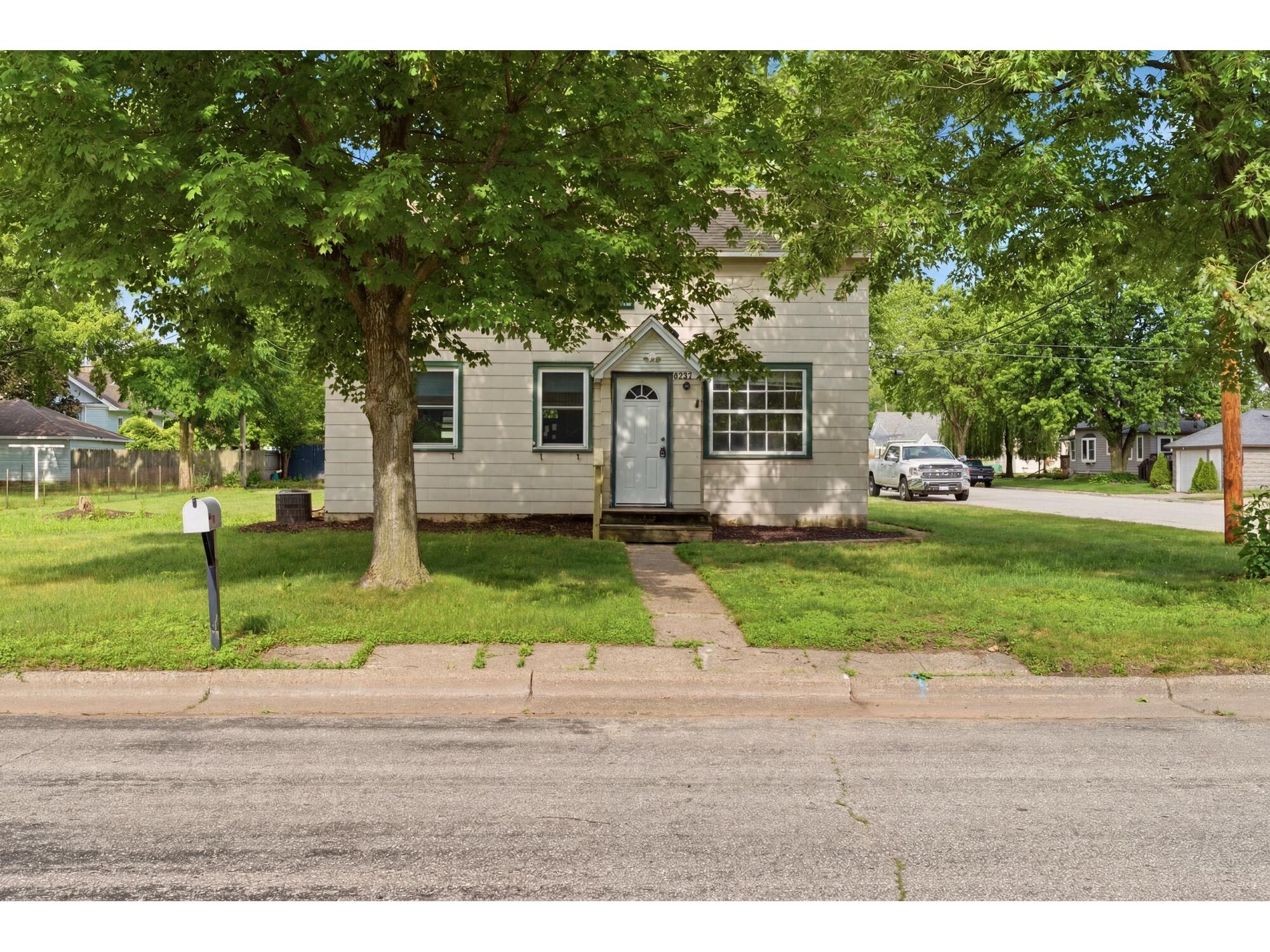 2737 Hamilton La Crosse WI 54603 1967217 image30