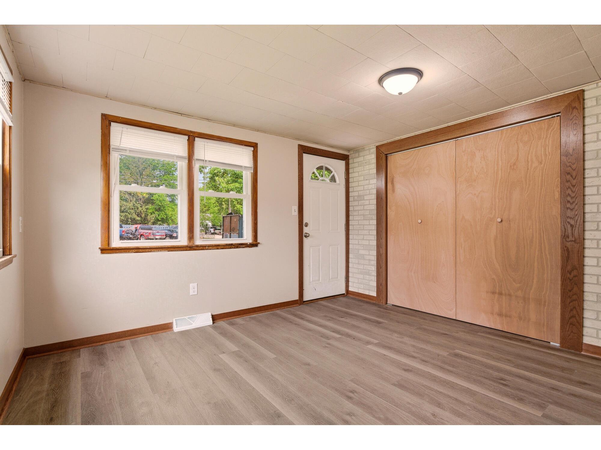 2737 Hamilton La Crosse WI 54603 1967217 image4