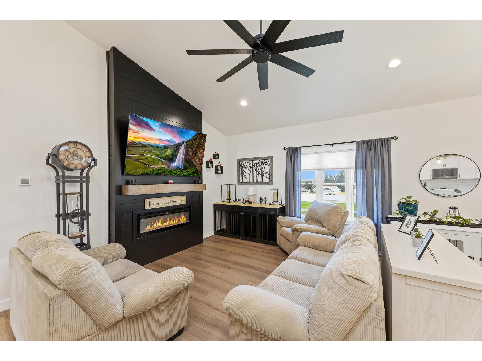 274 Weston Holmen WI 54636 1965495 image4