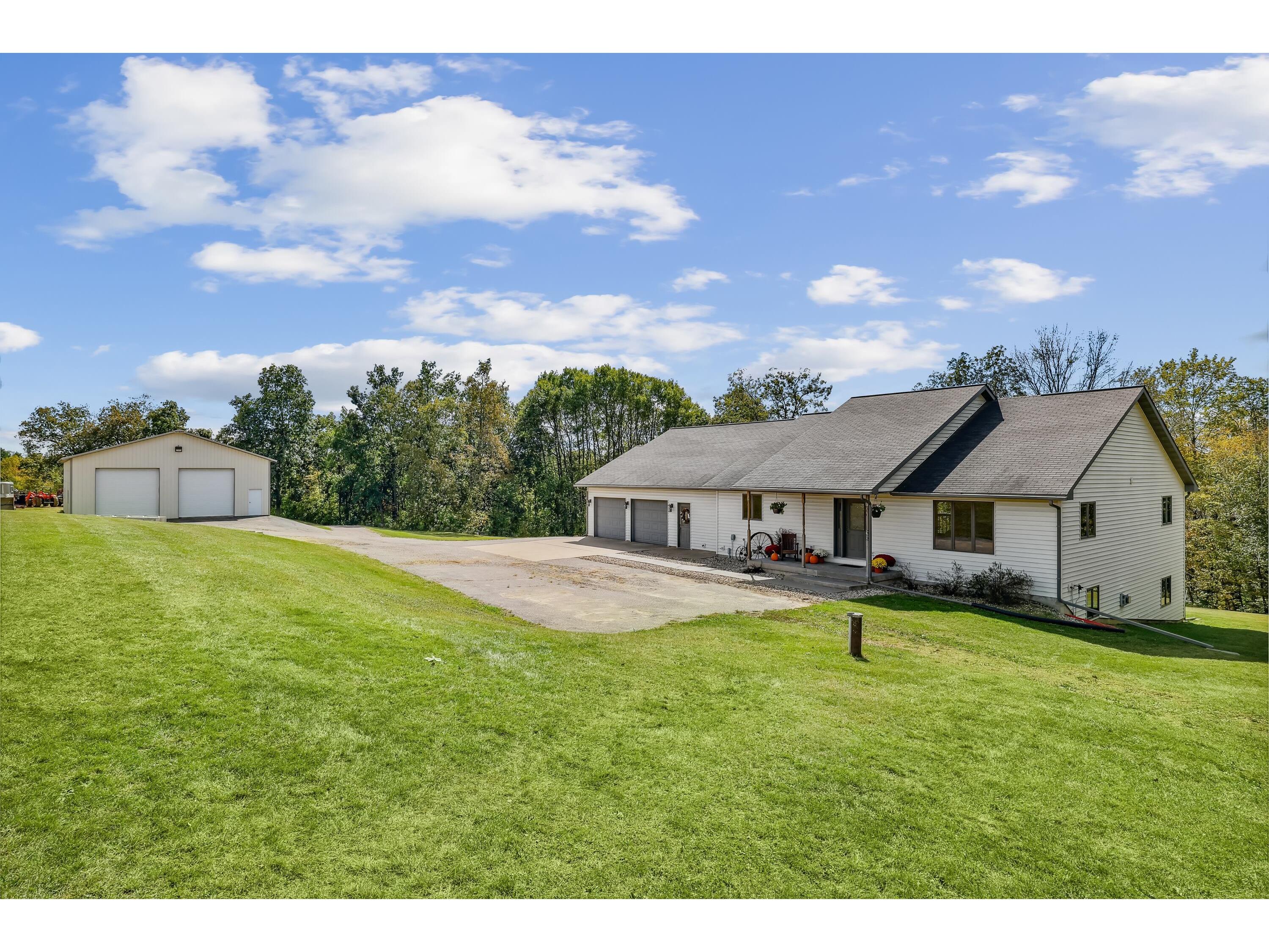 27486 Osage Wellington WI 54638 1894760 image1