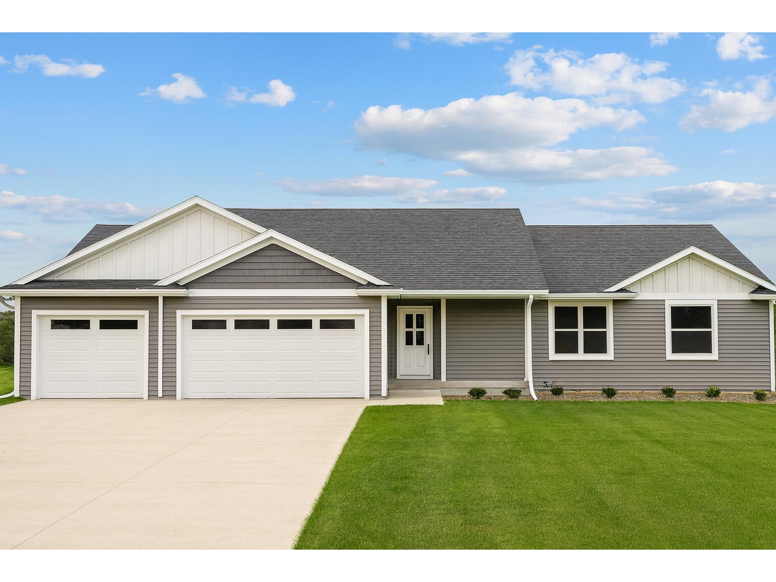 277 Southern Holmen WI 54636 1938557 image1