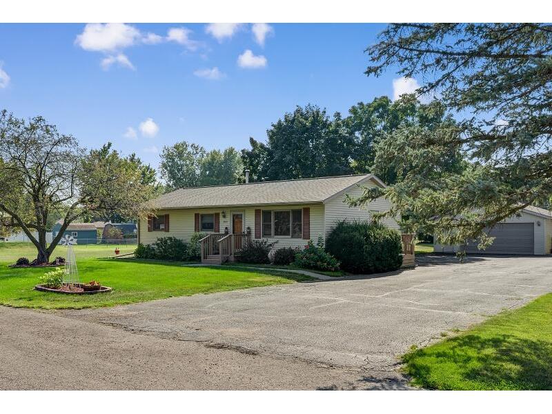 2815 Marion Campbell WI 54603 1889676 image1