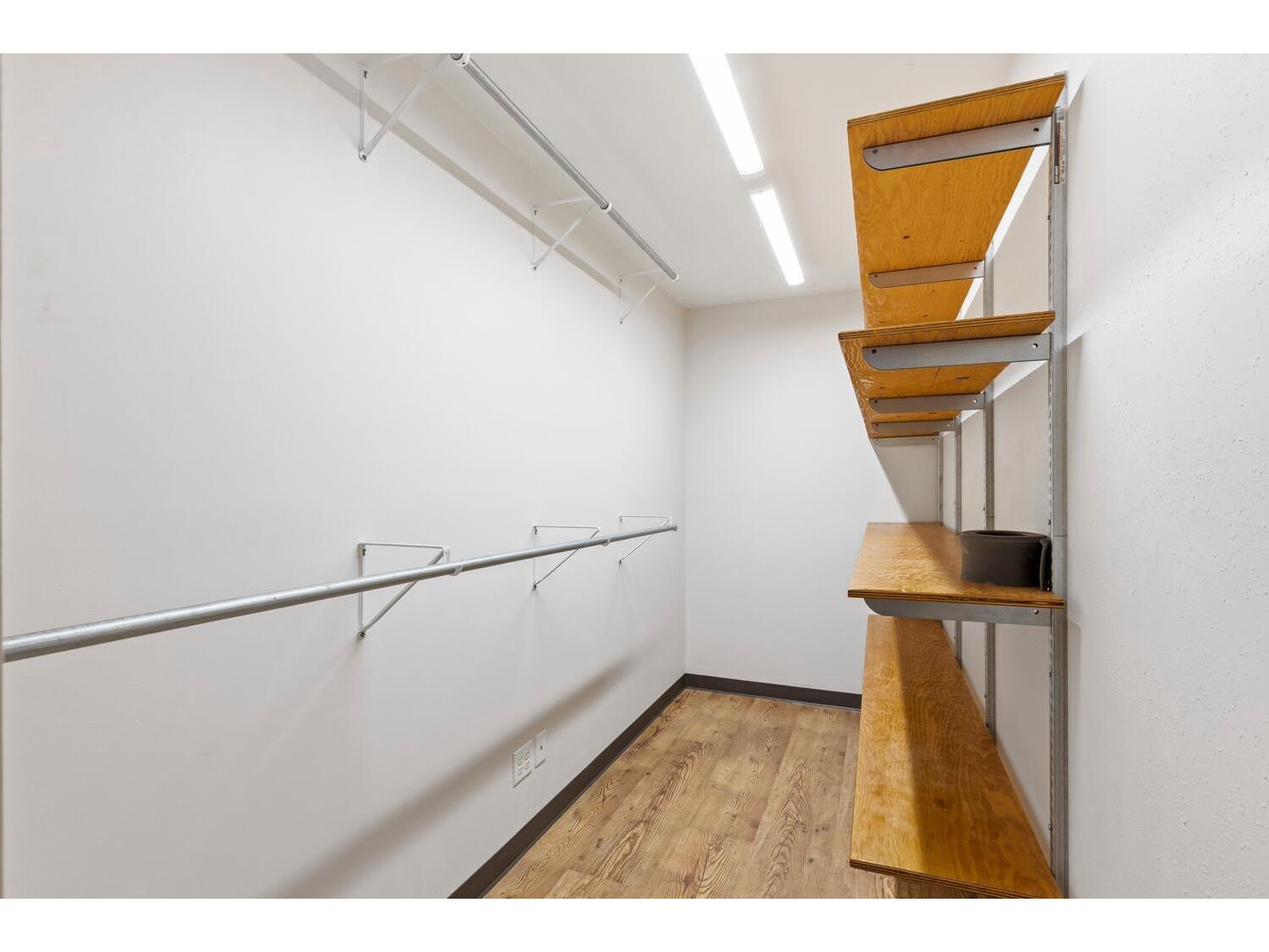 28180 Kipper Clifton WI 54670 1938619 image28