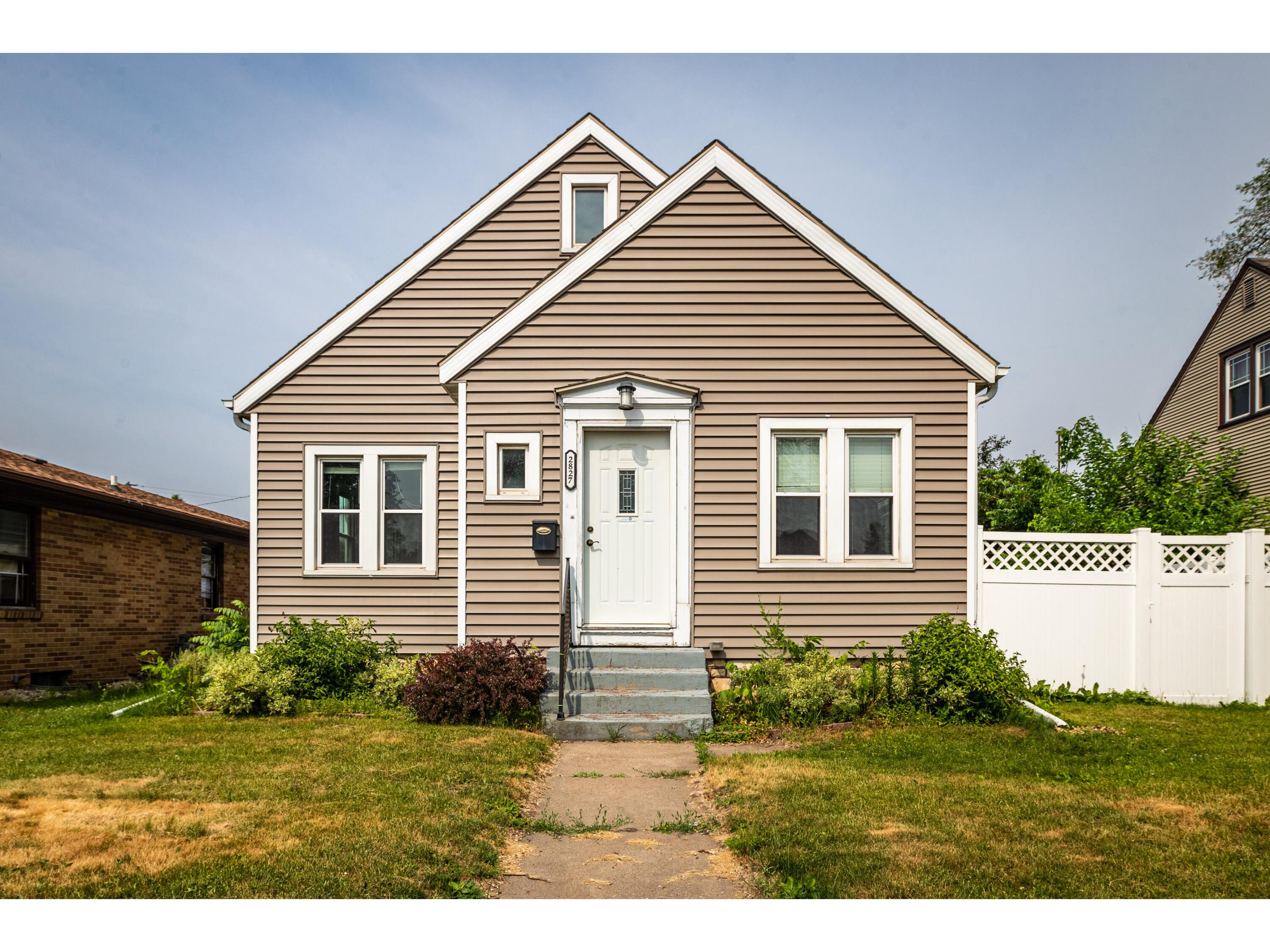 2827 South La Crosse WI 54601 1837273 image1