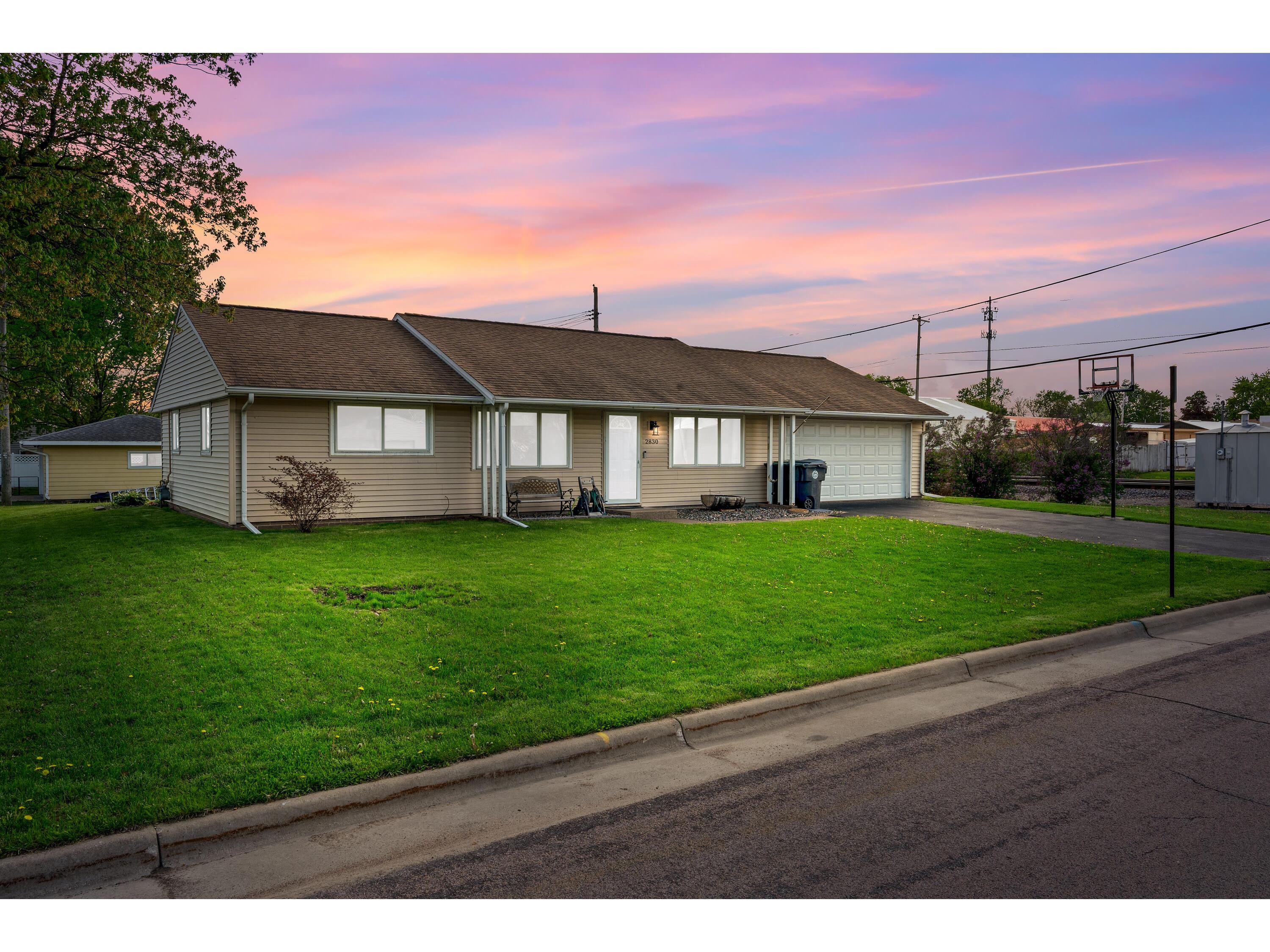 2830 Ward La Crosse WI 54601 1874482 image1