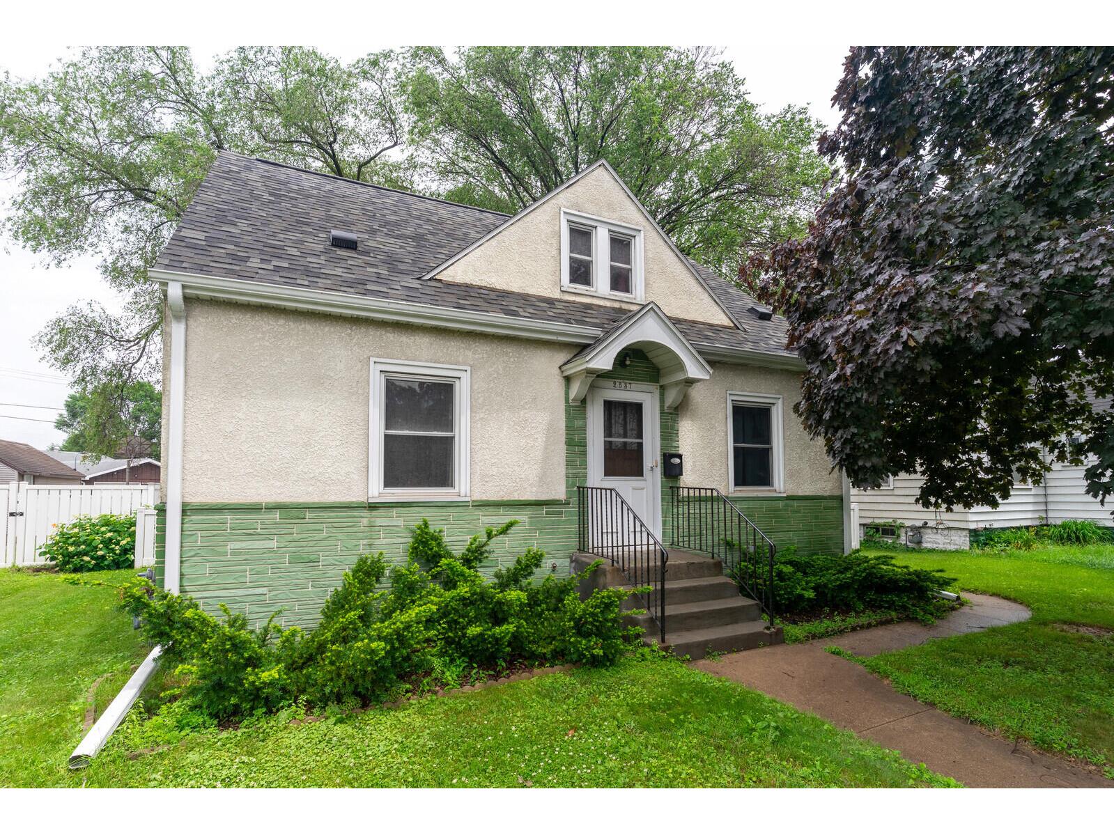 2837 South La Crosse WI 54601 1923798 image1