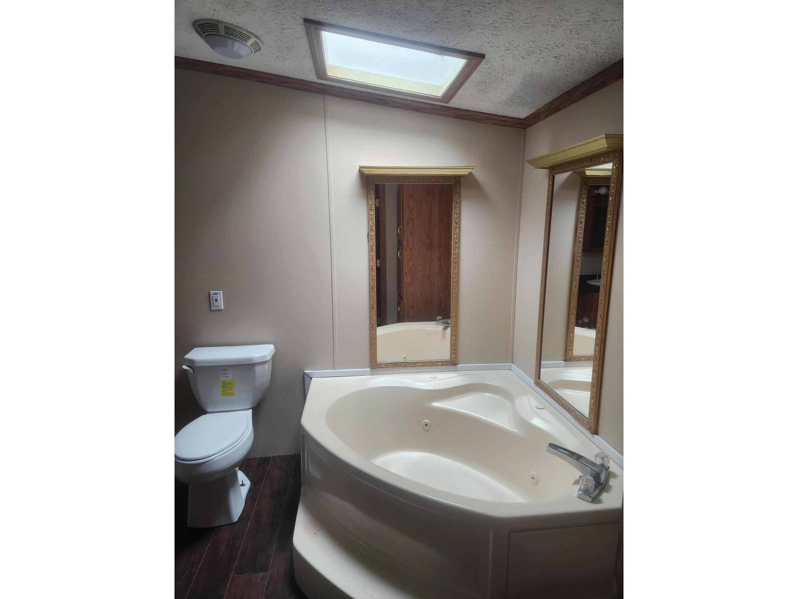 288 W 18th Buffalo City WI 54622 1958352 image11
