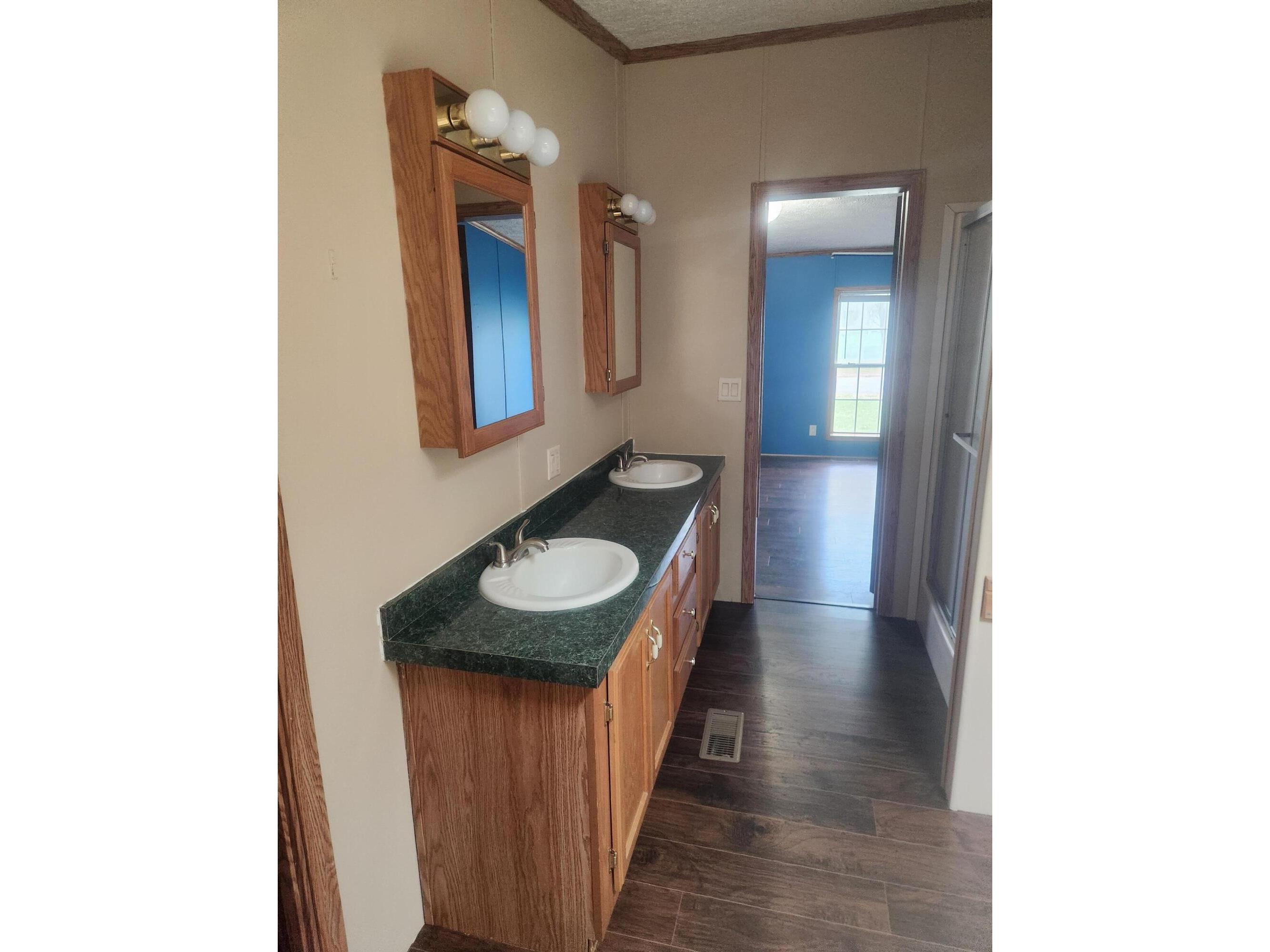 288 W 18th Buffalo City WI 54622 1958352 image12