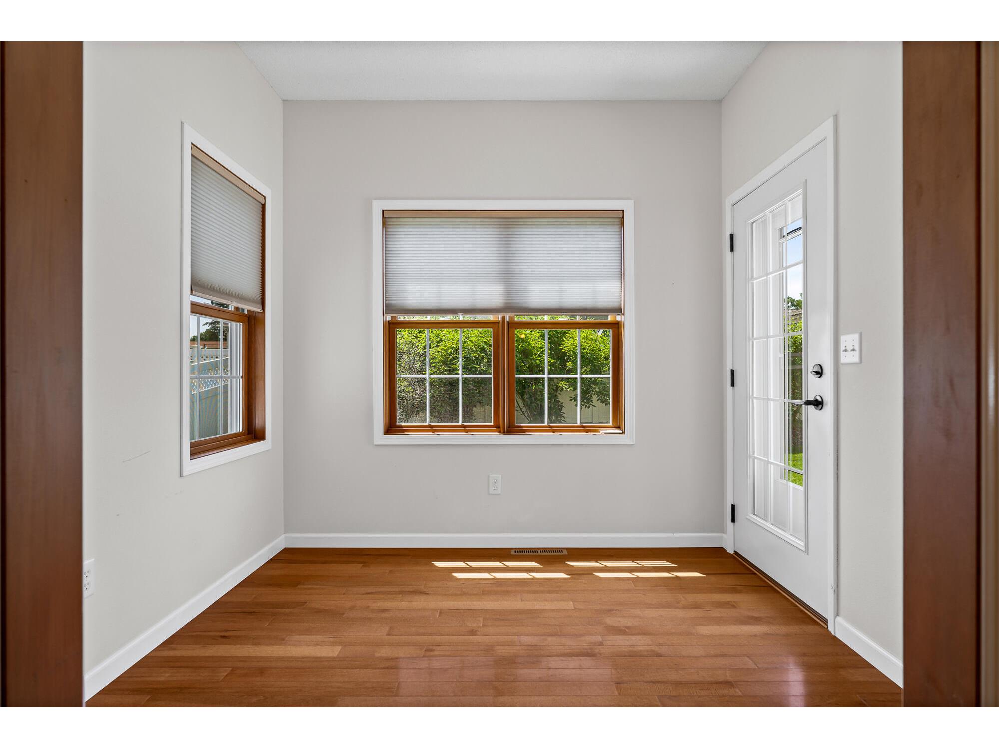 289 Lewis West Salem WI 54669 1969875 image14