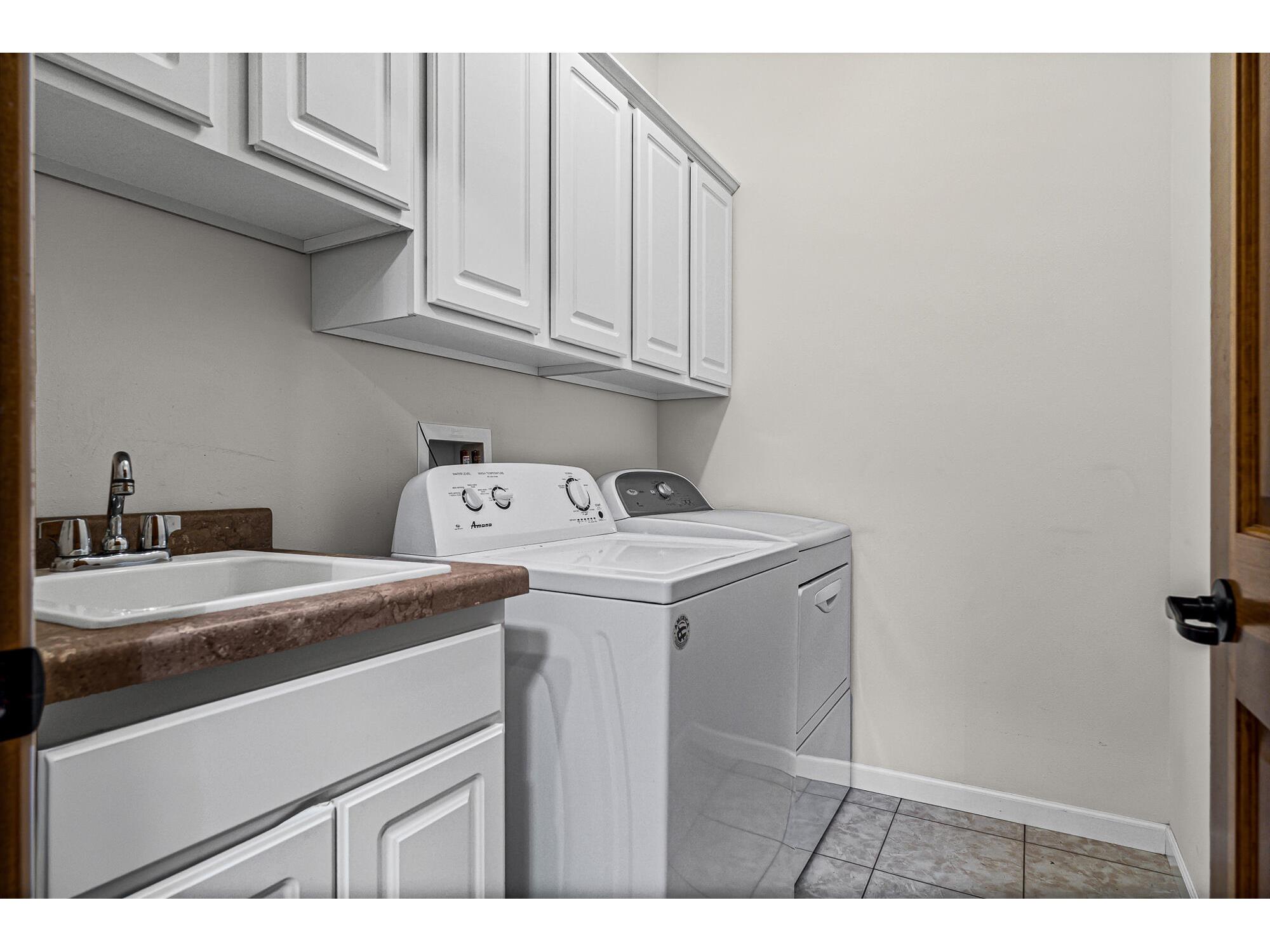289 Lewis West Salem WI 54669 1969875 image21
