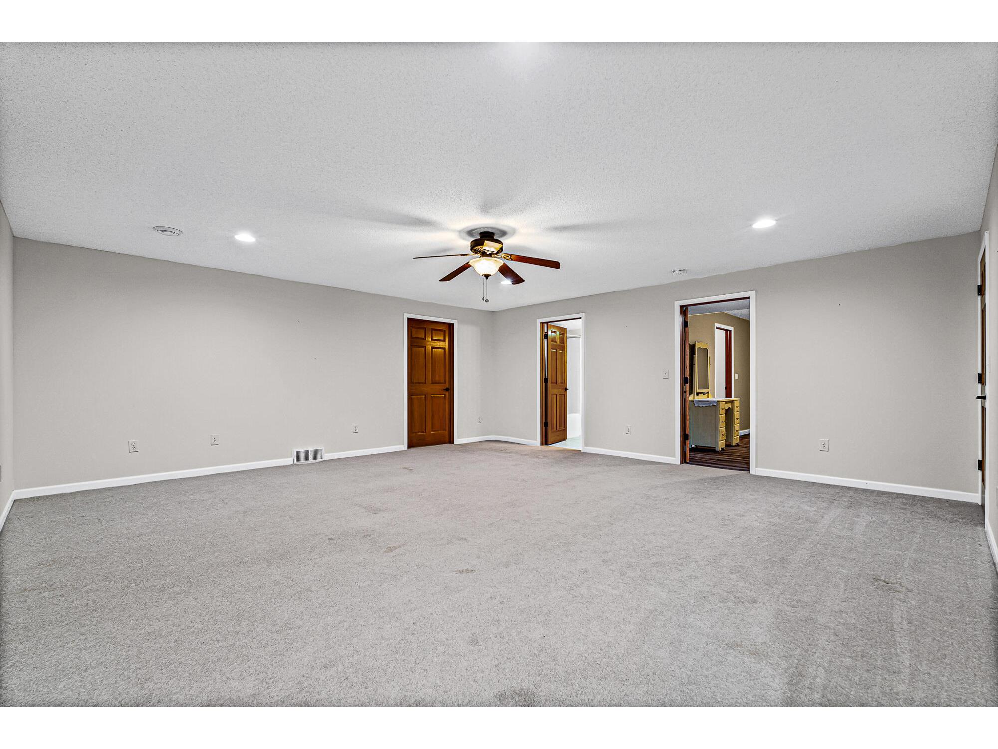 289 Lewis West Salem WI 54669 1969875 image22