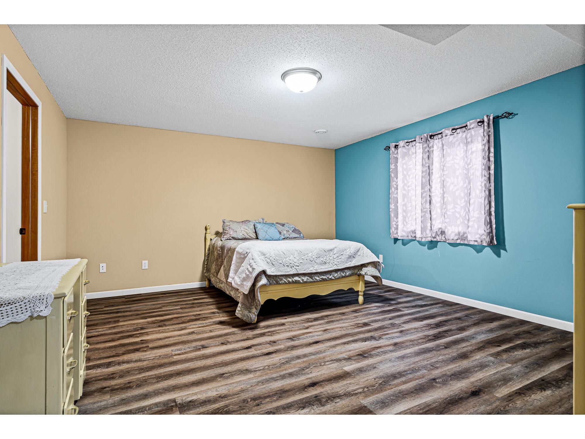289 Lewis West Salem WI 54669 1969875 image24