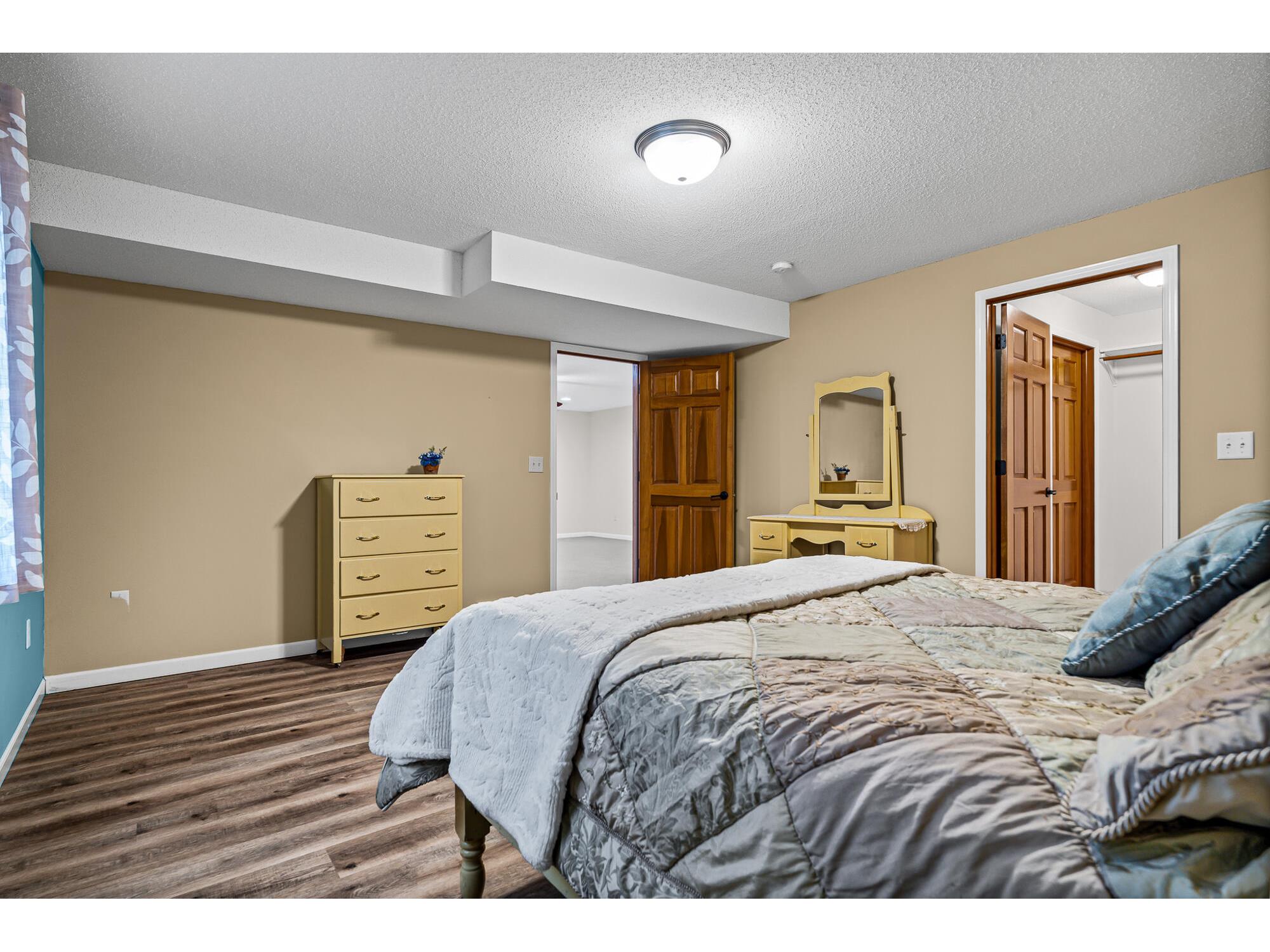 289 Lewis West Salem WI 54669 1969875 image25