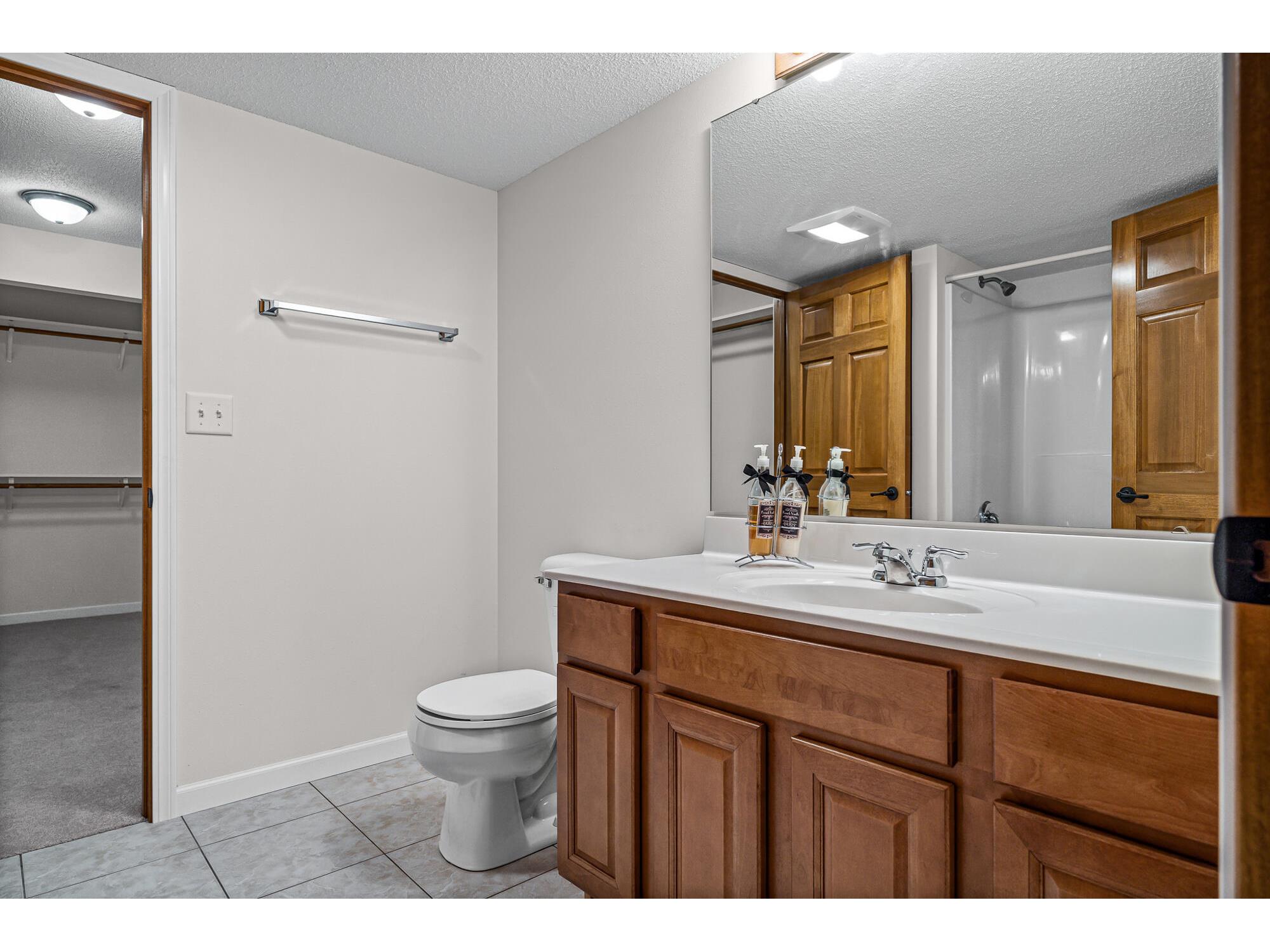 289 Lewis West Salem WI 54669 1969875 image27