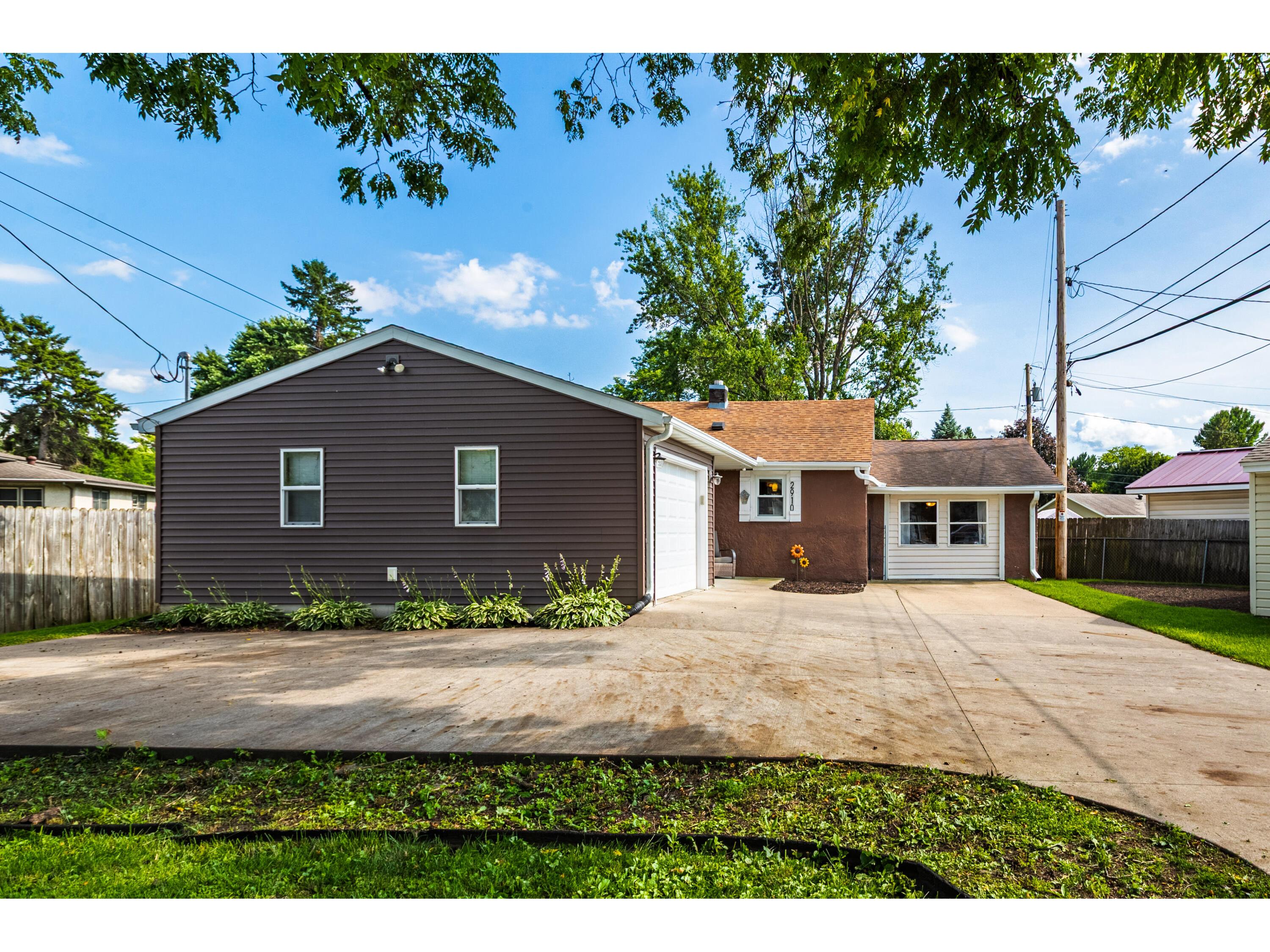 2910 Fairchild La Crosse WI 54601 1970908 image15