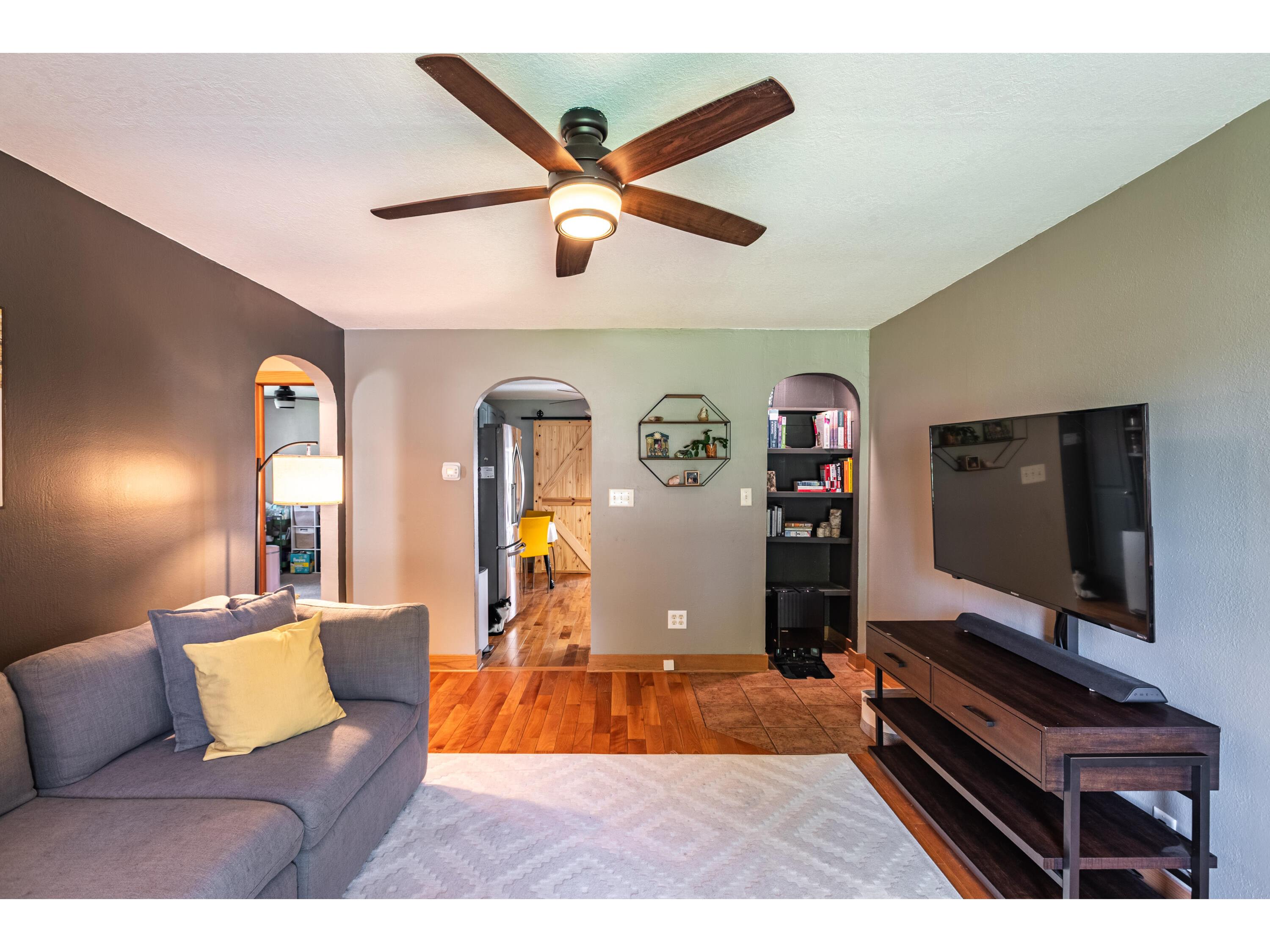 2910 Fairchild La Crosse WI 54601 1970908 image4
