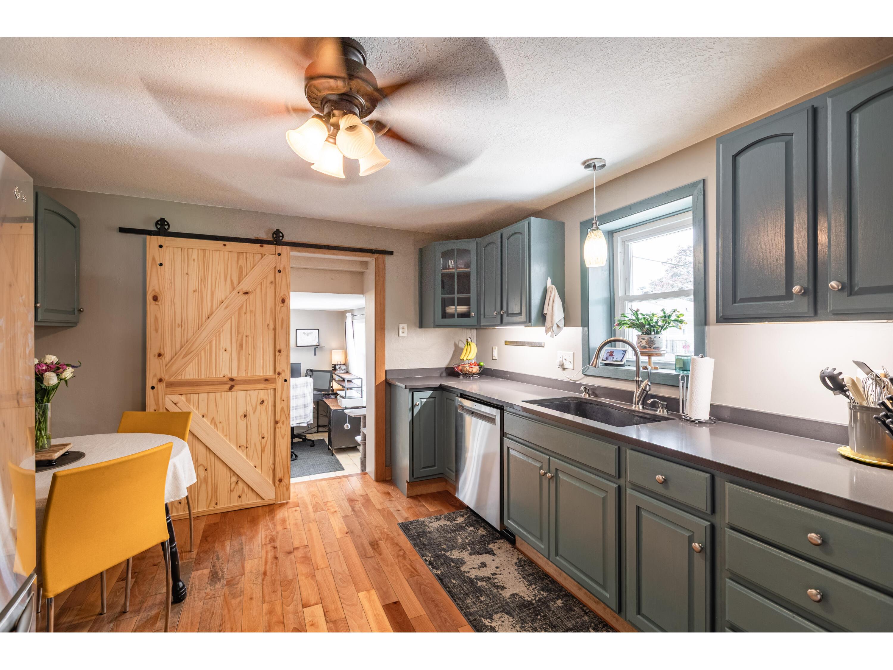 2910 Fairchild La Crosse WI 54601 1970908 image6