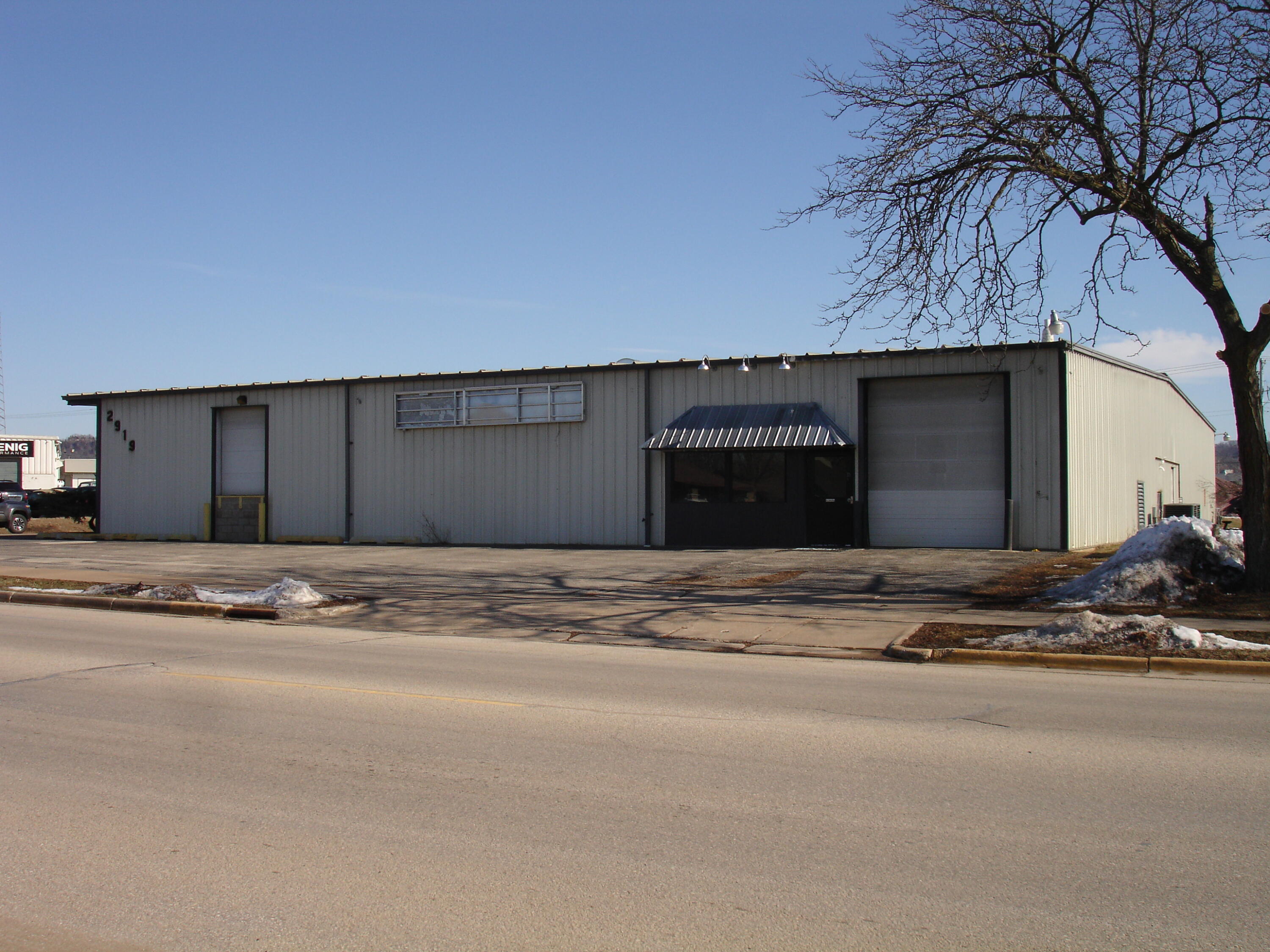 2919 East La Crosse WI 54601 1824521 image1