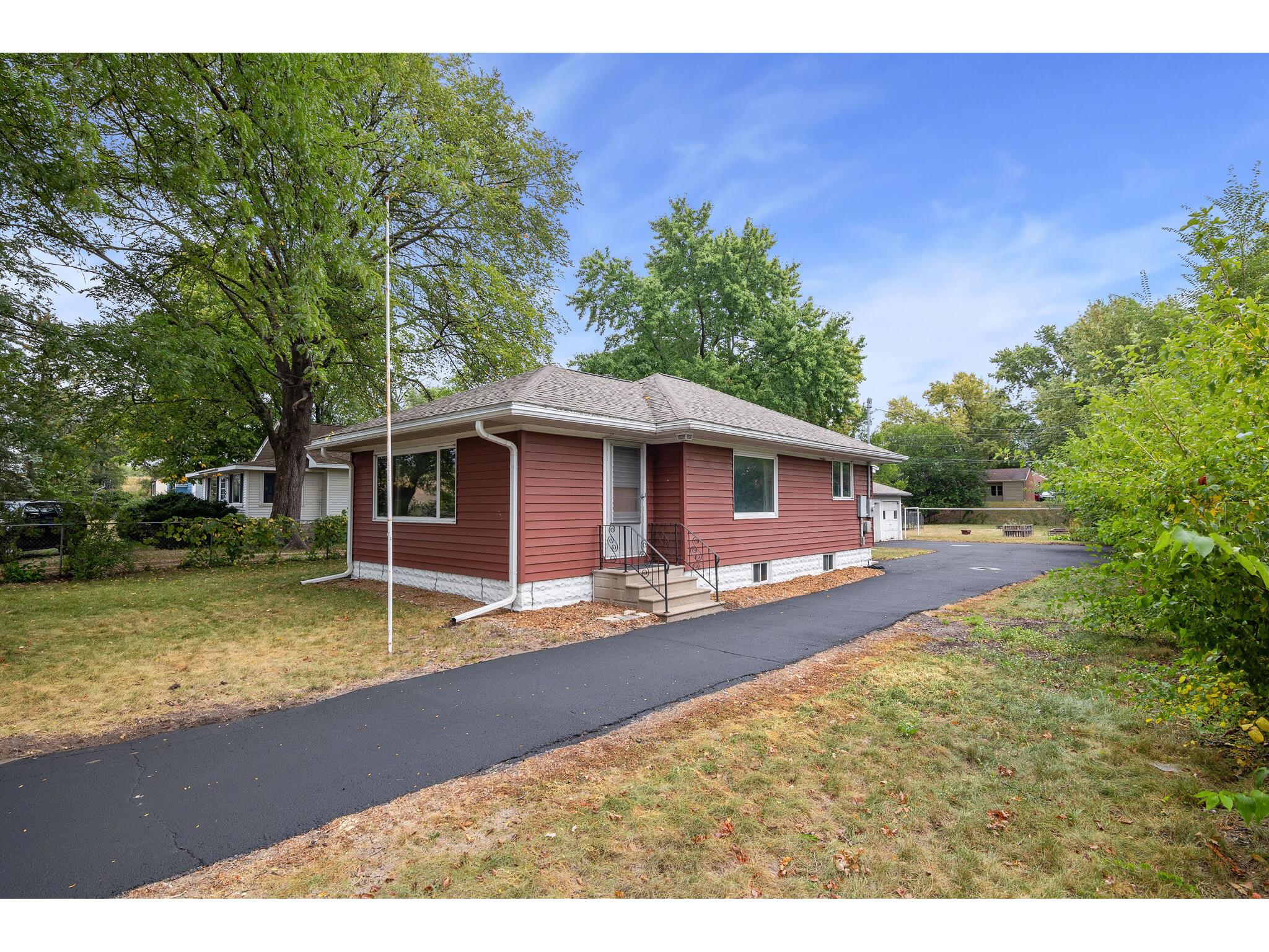 2920 George La Crosse WI 54603 1849963 image1