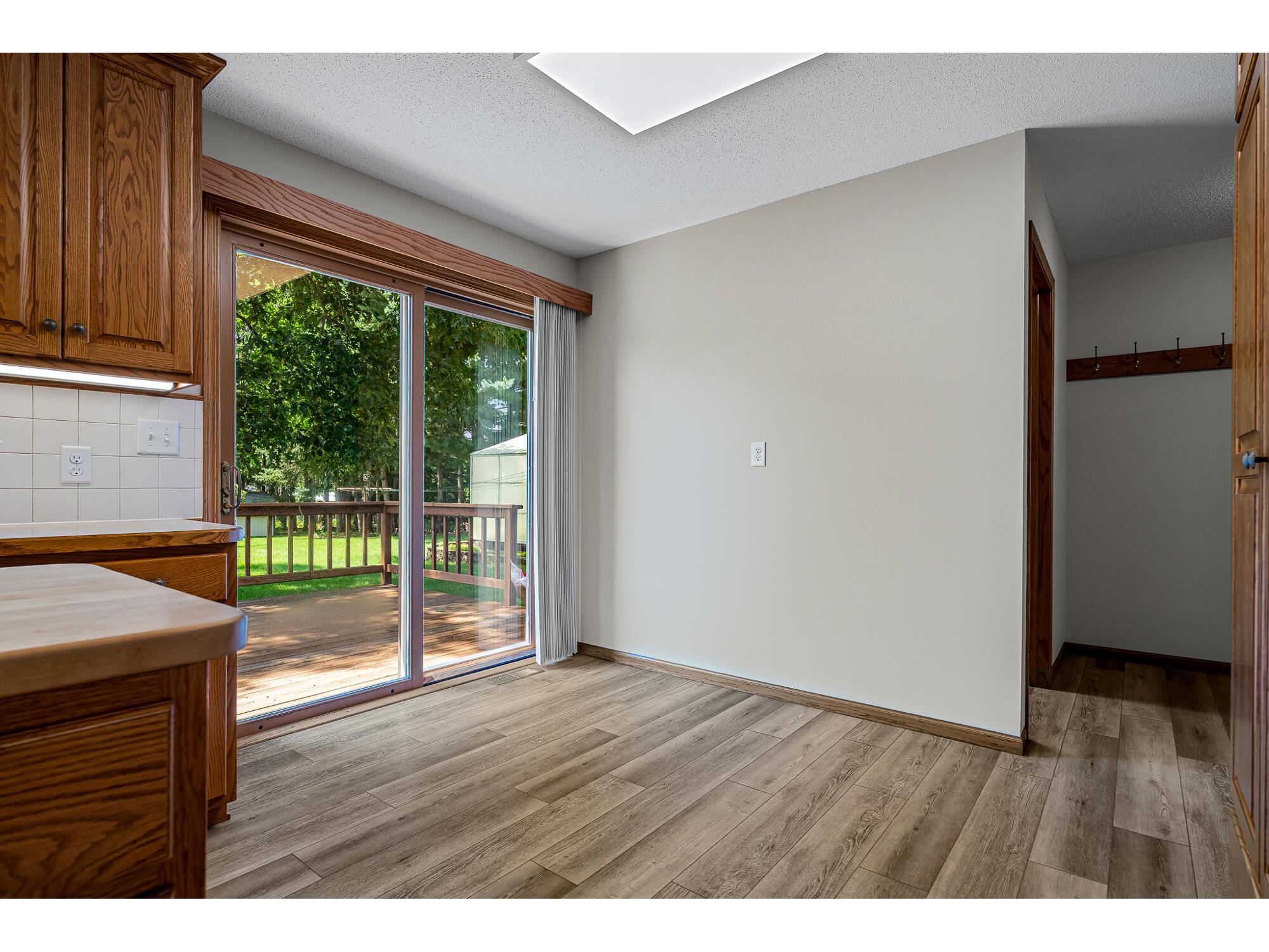 2925 Youngdale Campbell WI 54603 1971199 image8