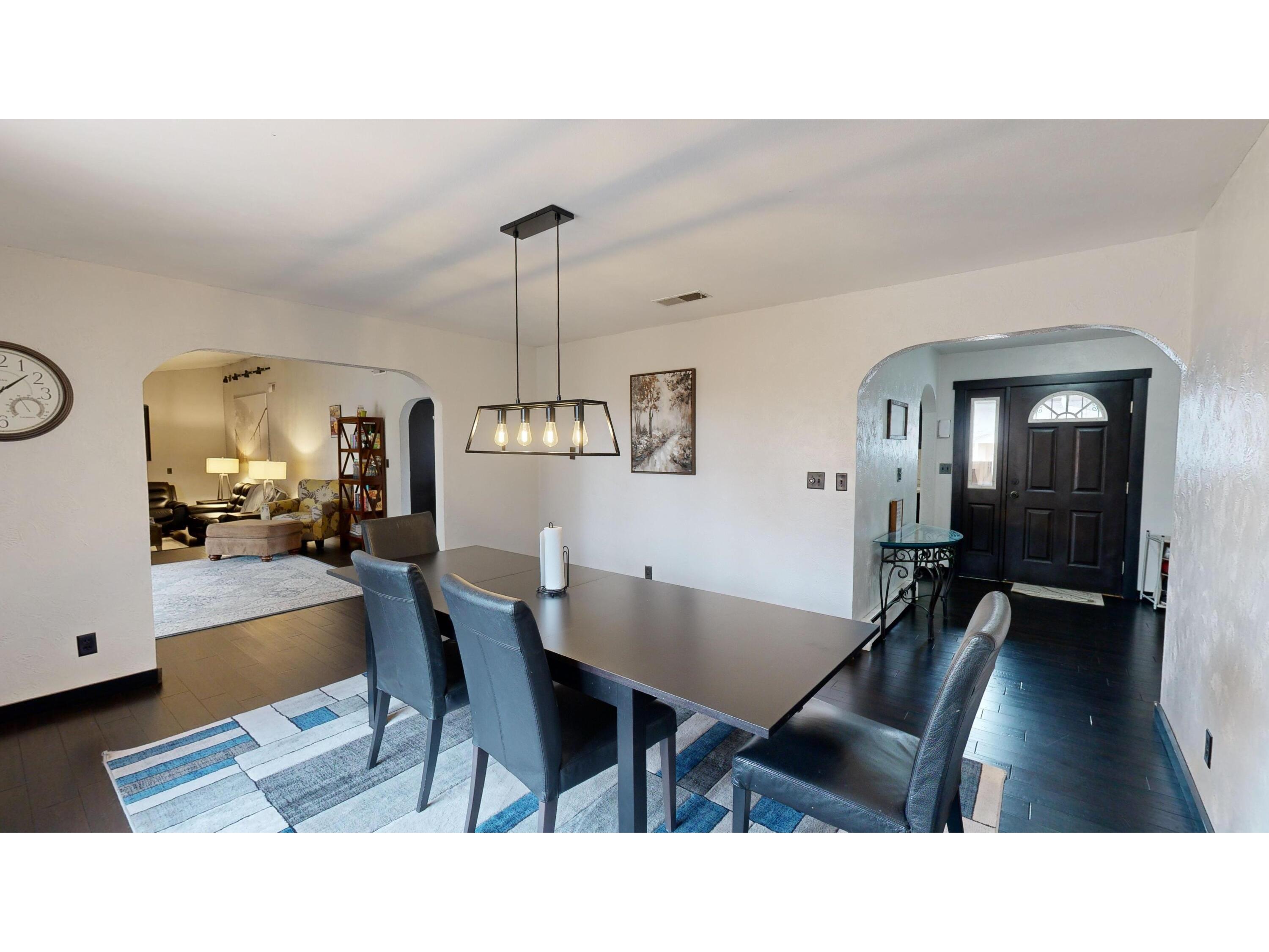 2930 Youngdale Campbell WI 54603 1931048 image14