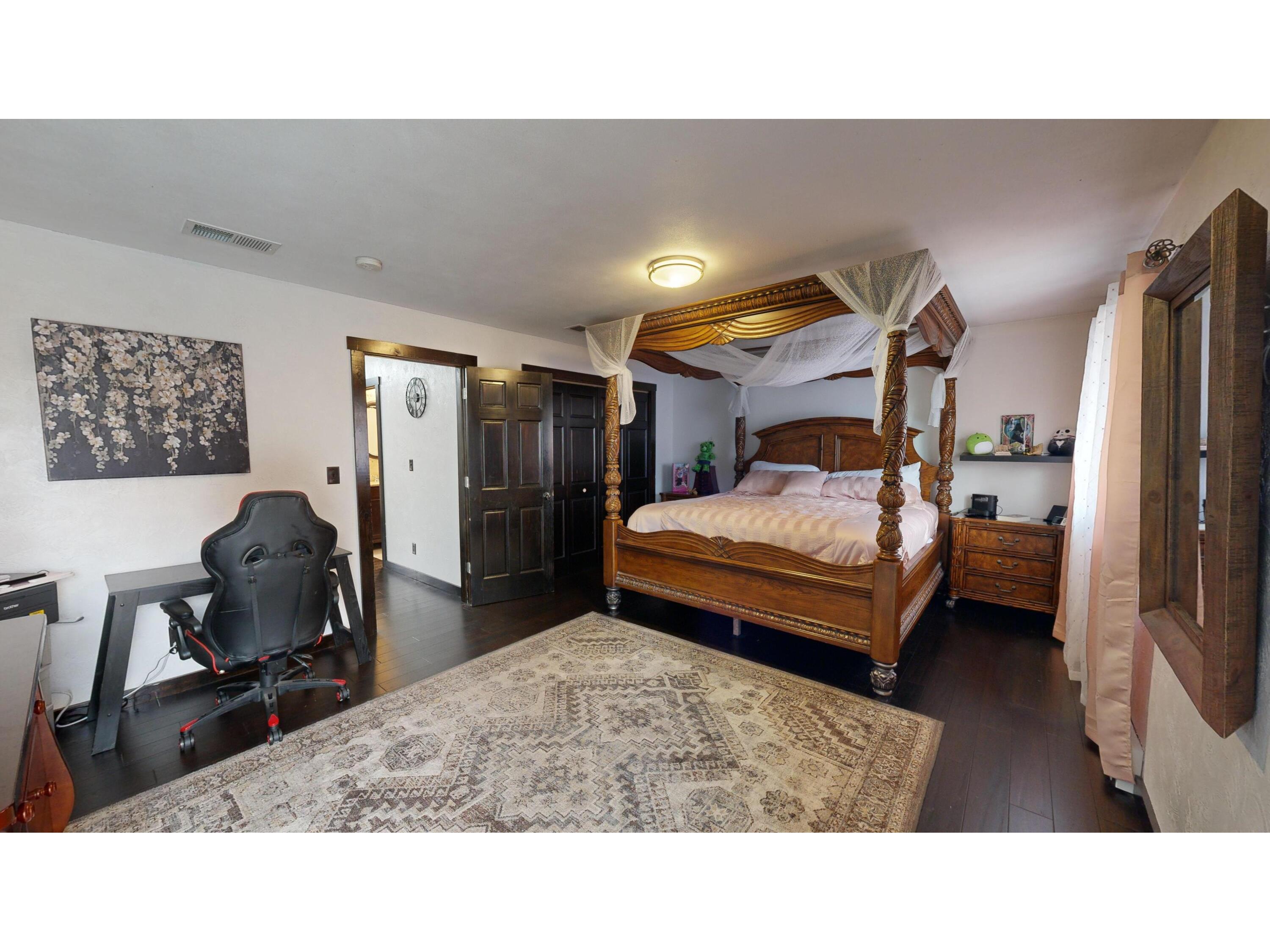 2930 Youngdale Campbell WI 54603 1931048 image17