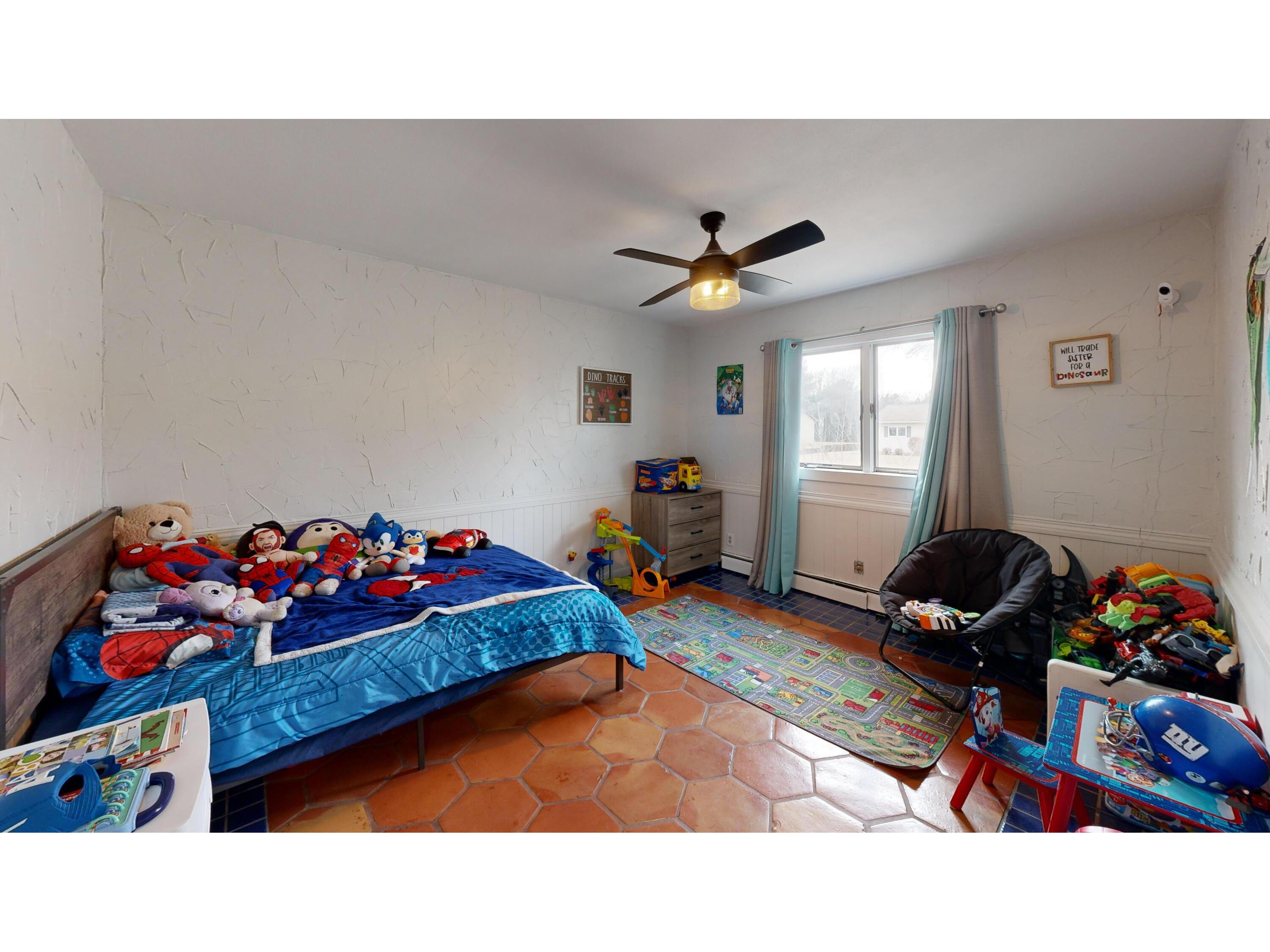 2930 Youngdale Campbell WI 54603 1931048 image22