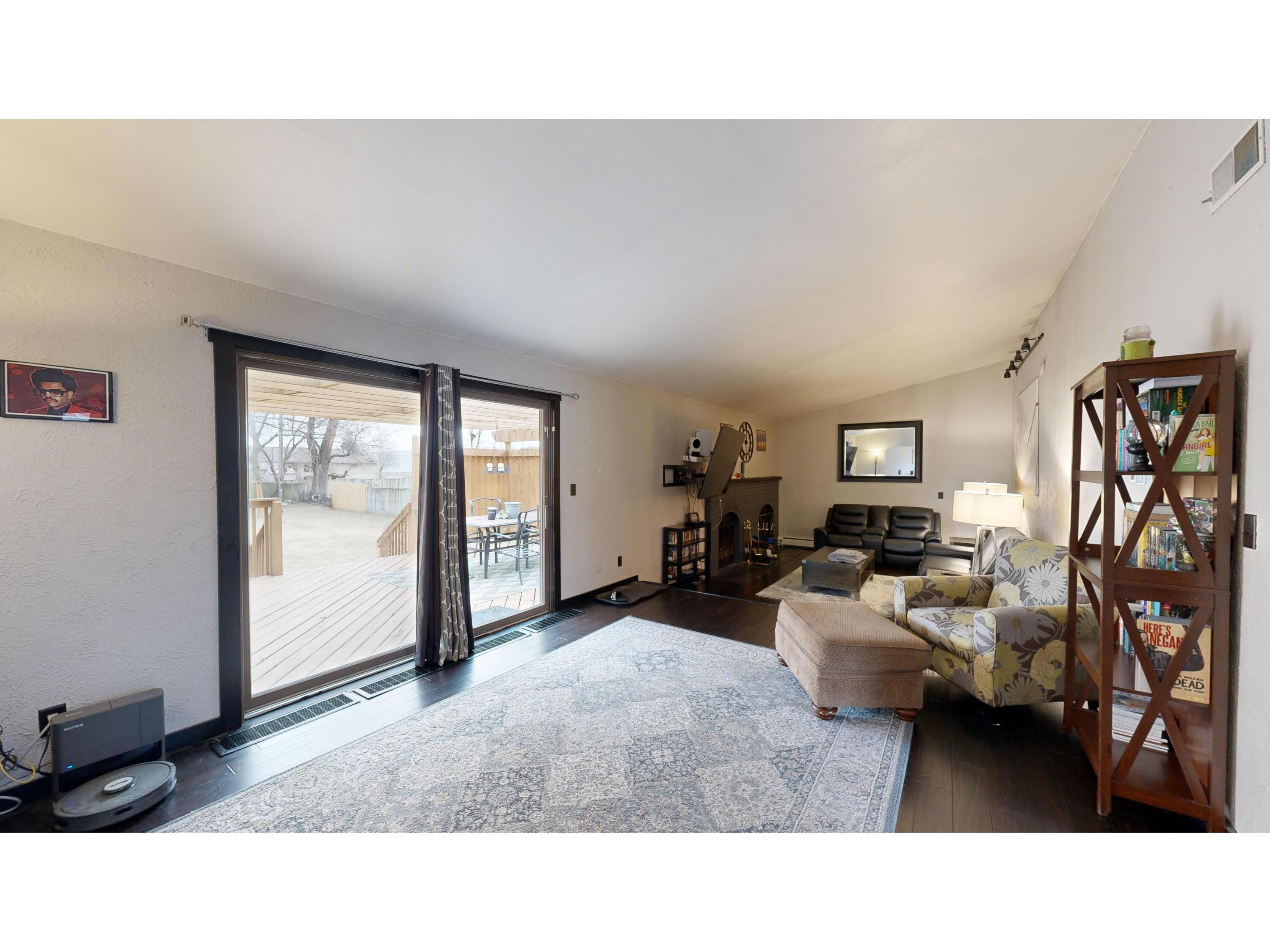 2930 Youngdale Campbell WI 54603 1931048 image4