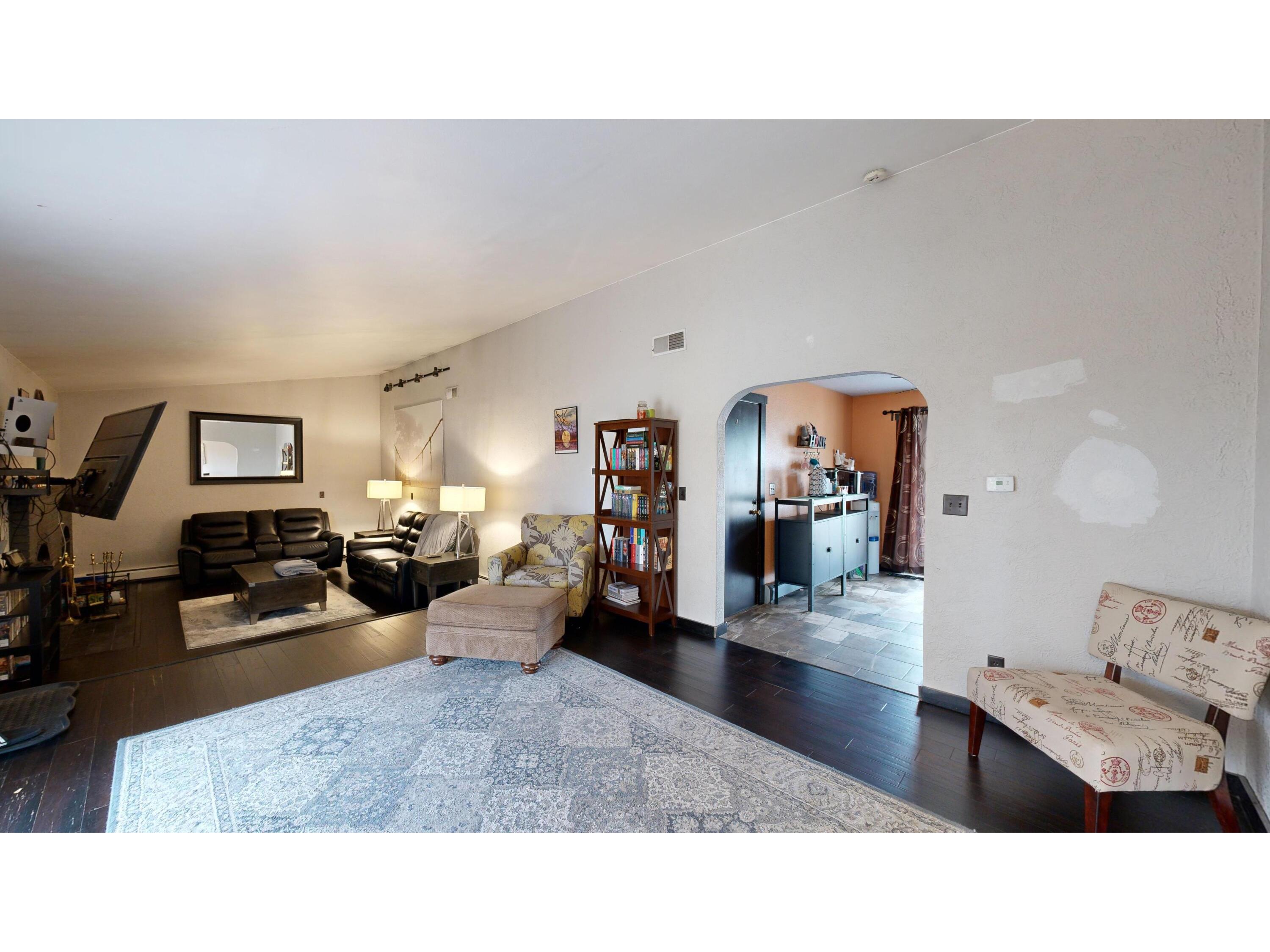 2930 Youngdale Campbell WI 54603 1931048 image8