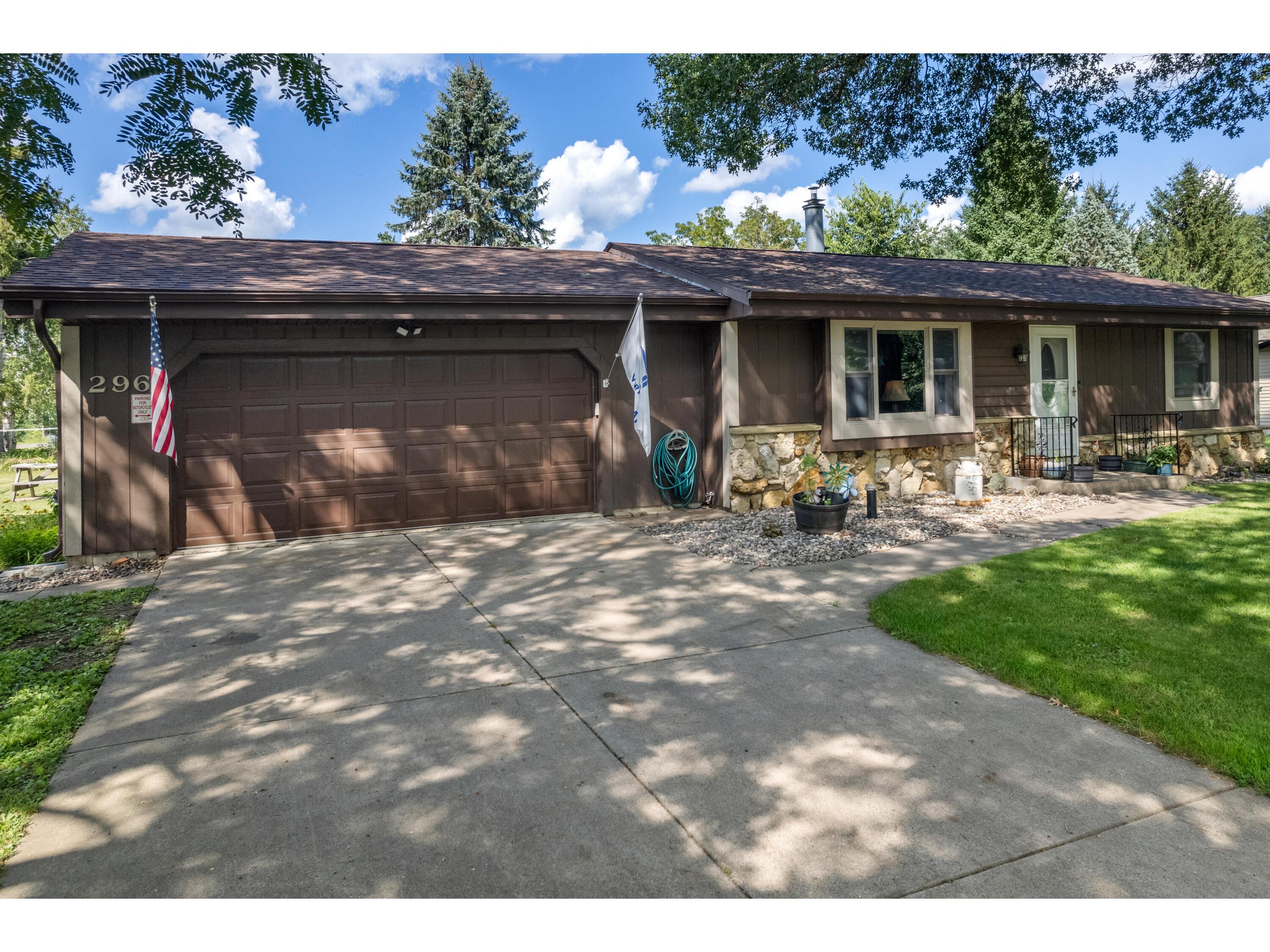 296 W 20th Buffalo City WI 54622 1933485 image1