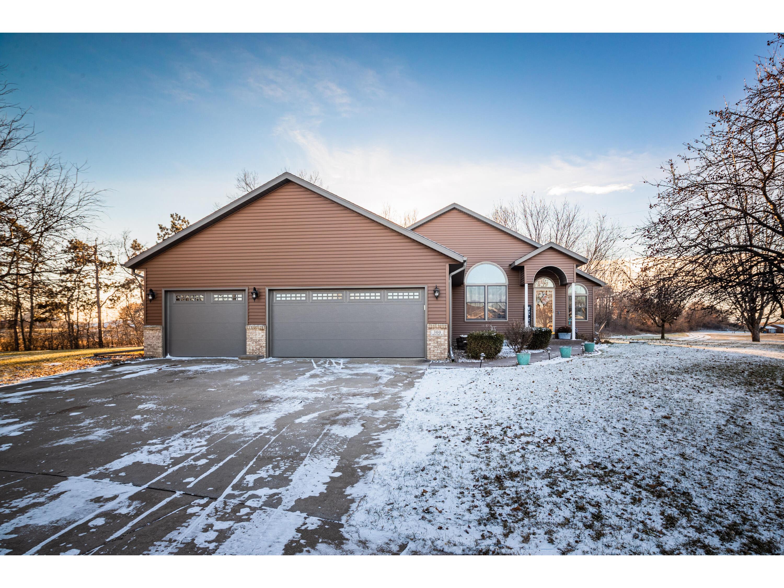 300 Monarch Ln Holmen WI 54636 1774085 image1