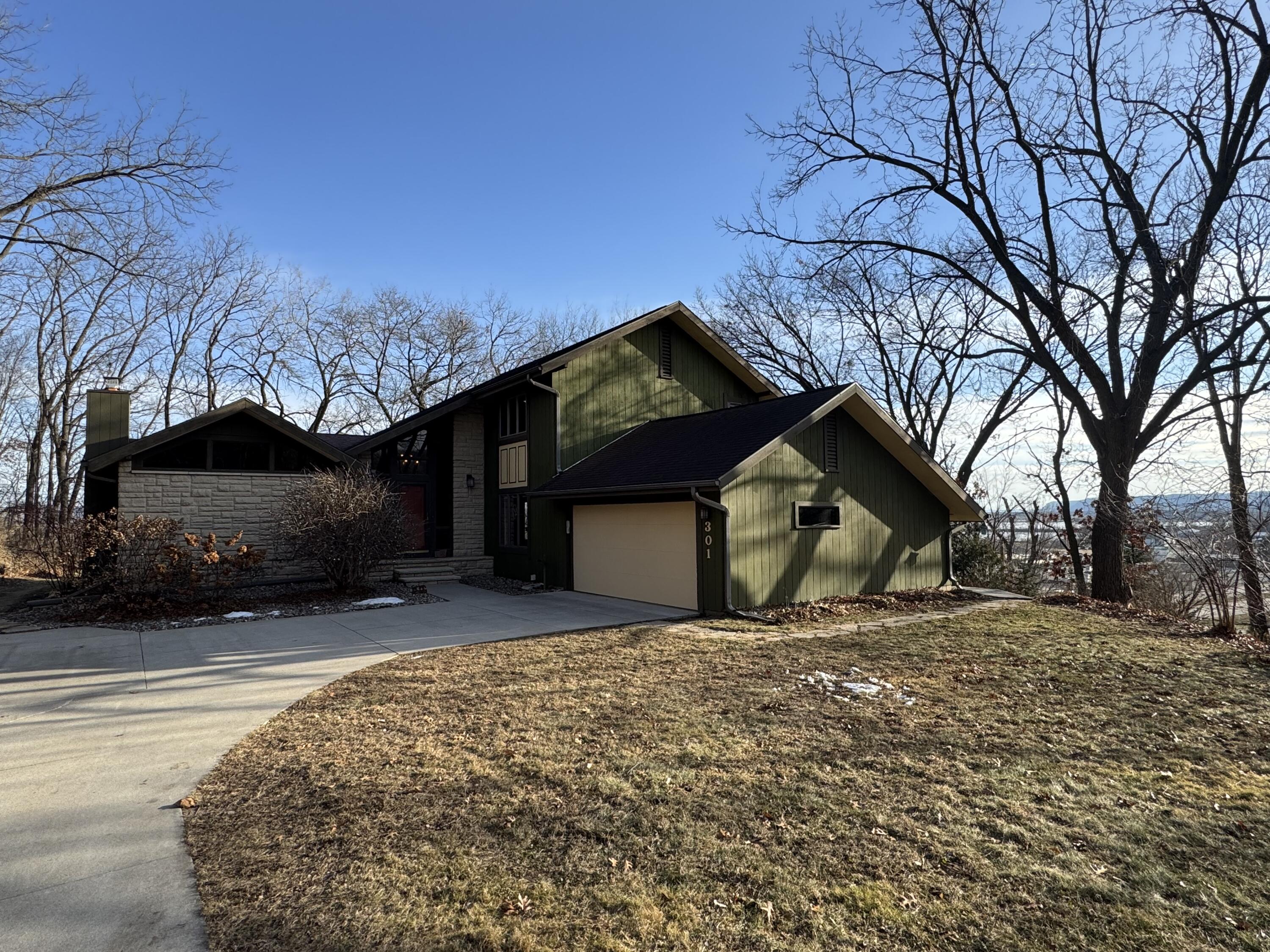 301 Hillview La Crescent MN 55947 1903101 image1