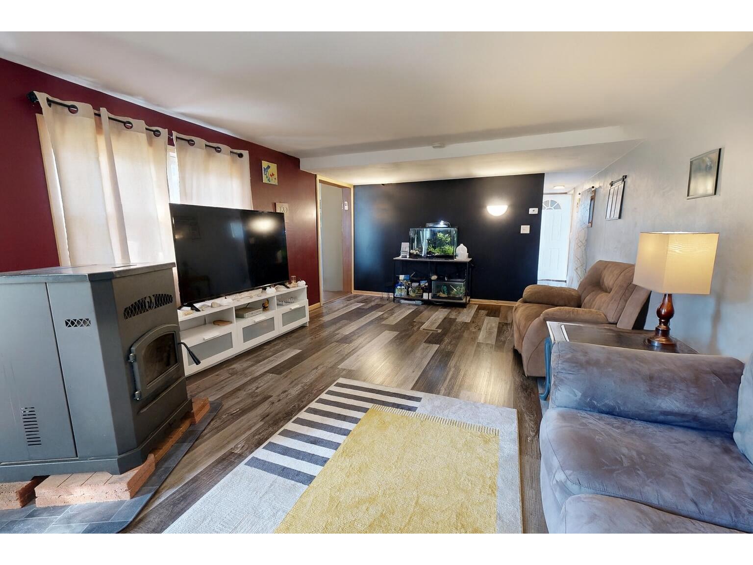 301 Martha Blue River WI 53518 1937196 image12