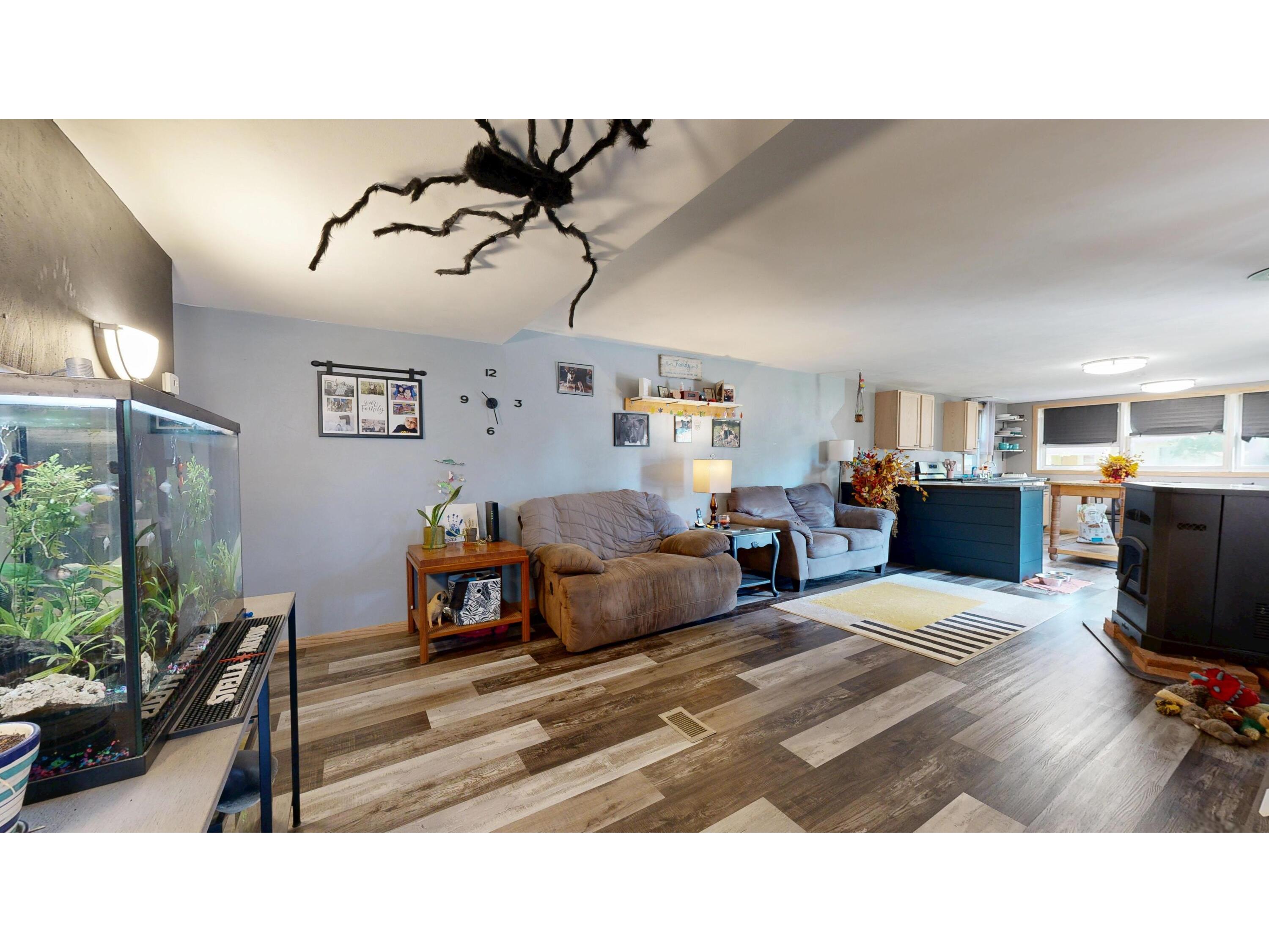 301 Martha Blue River WI 53518 1937196 image13