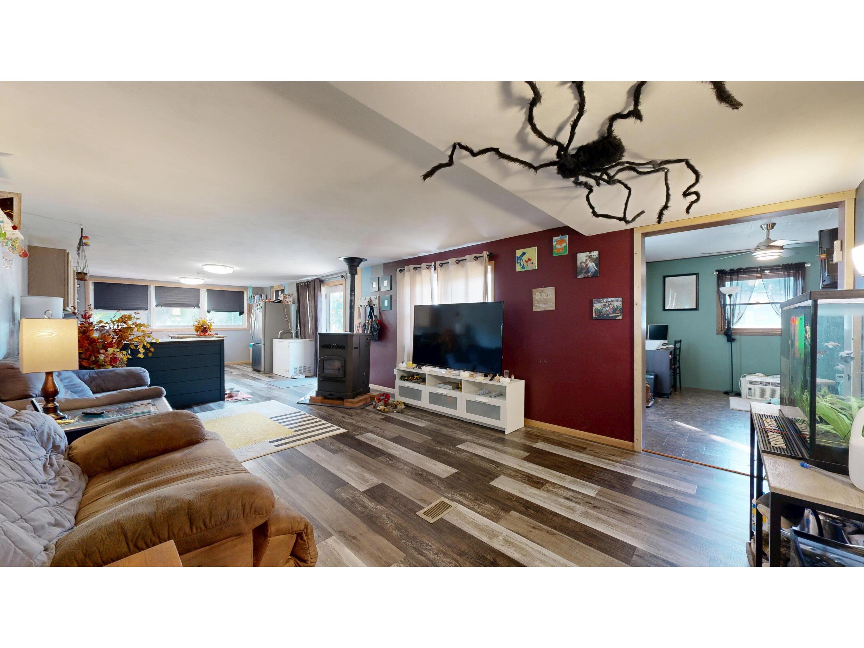 301 Martha Blue River WI 53518 1937196 image14