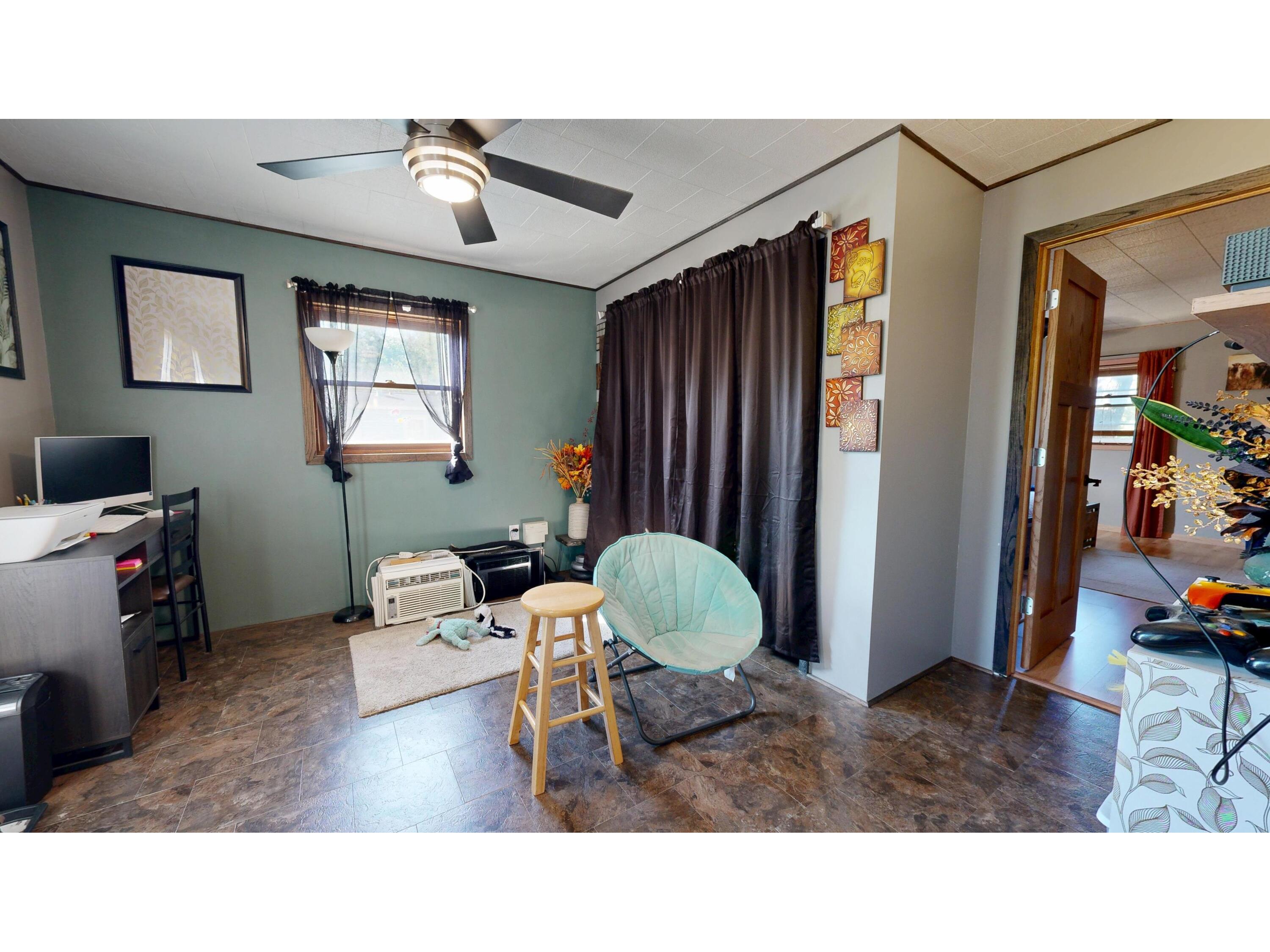 301 Martha Blue River WI 53518 1937196 image15