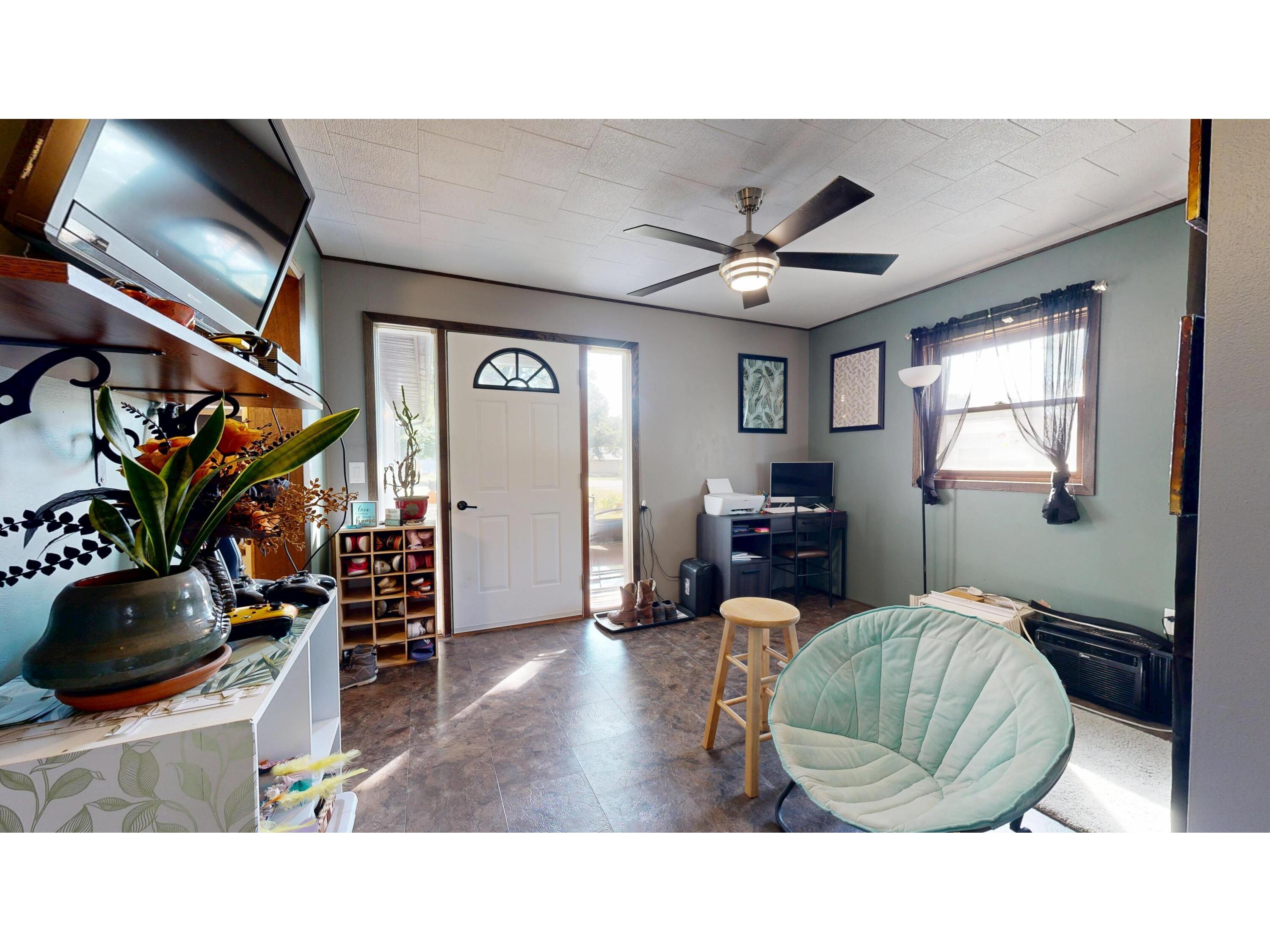 301 Martha Blue River WI 53518 1937196 image18