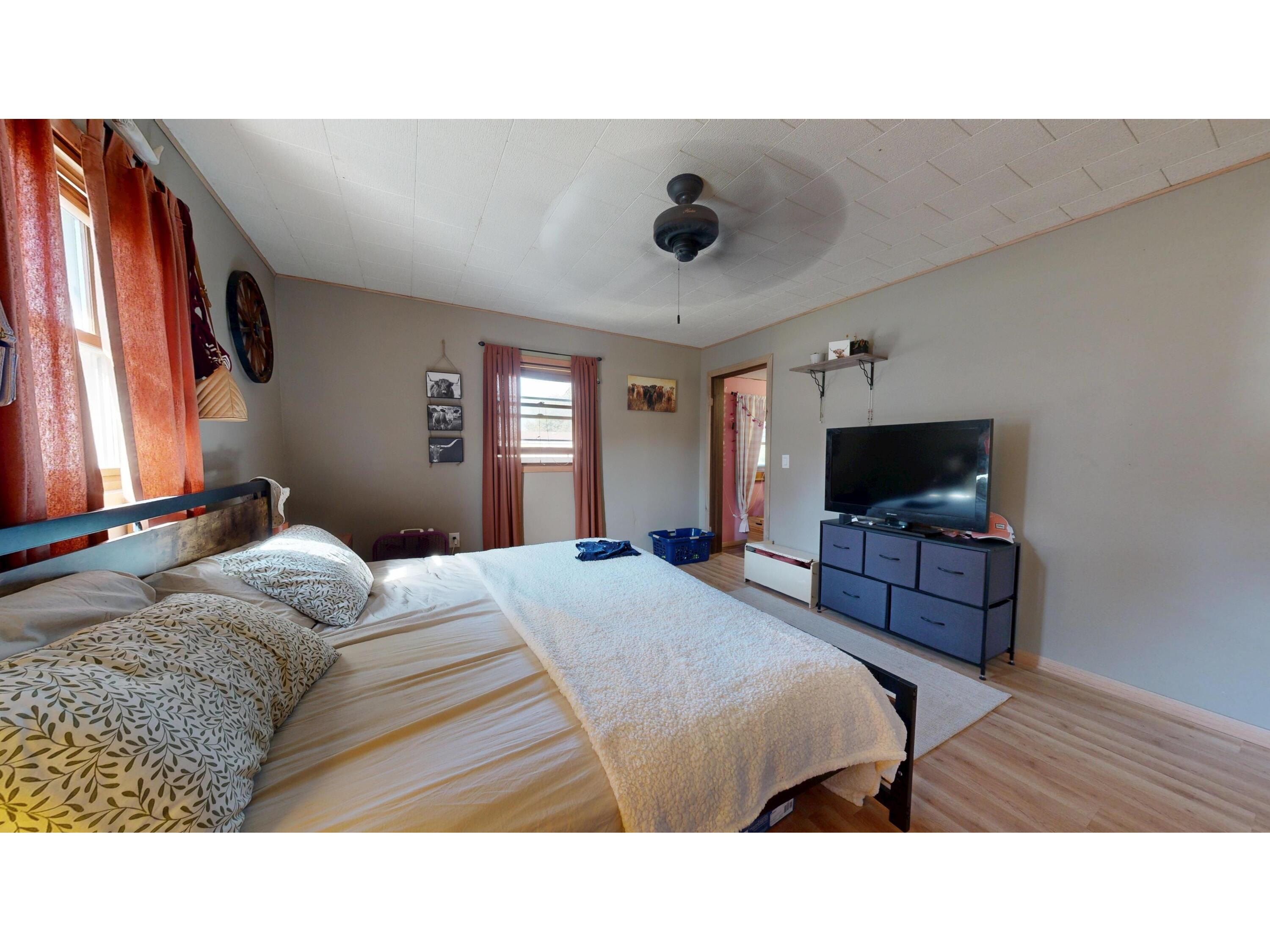 301 Martha Blue River WI 53518 1937196 image19