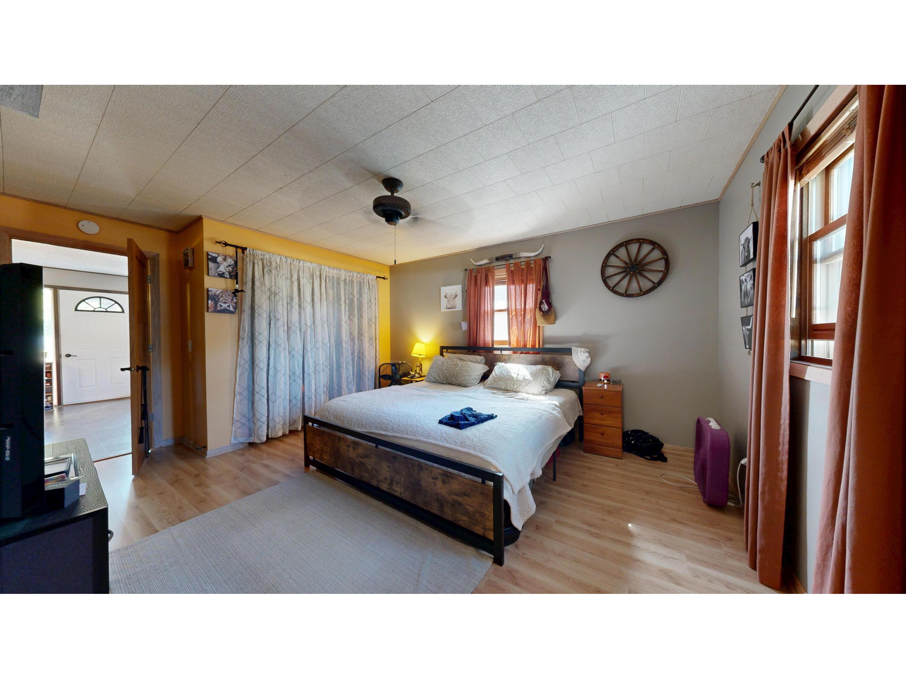 301 Martha Blue River WI 53518 1937196 image21