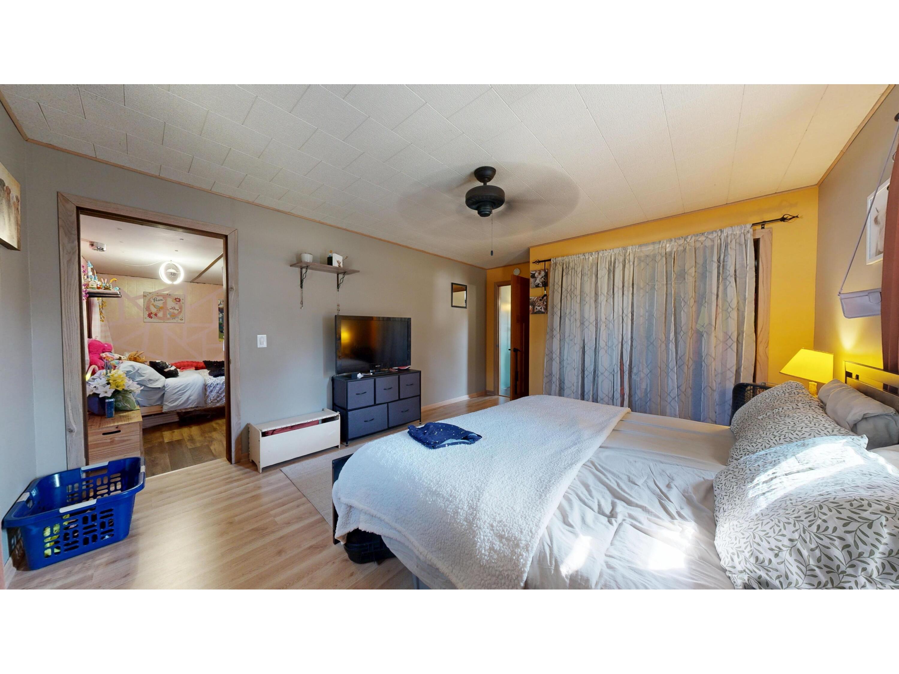 301 Martha Blue River WI 53518 1937196 image22